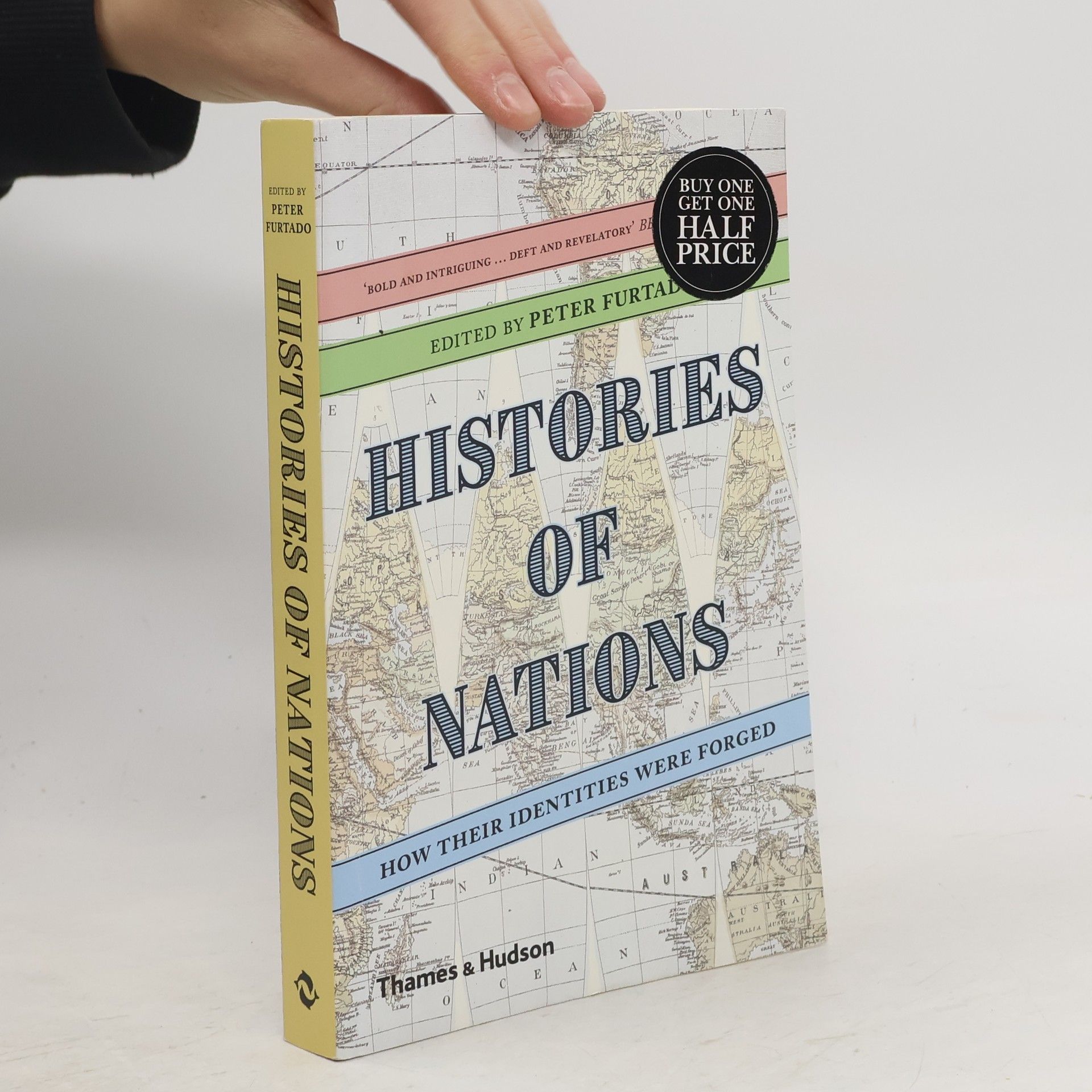 Peter Furtado Histories of nations : how their identities were forged