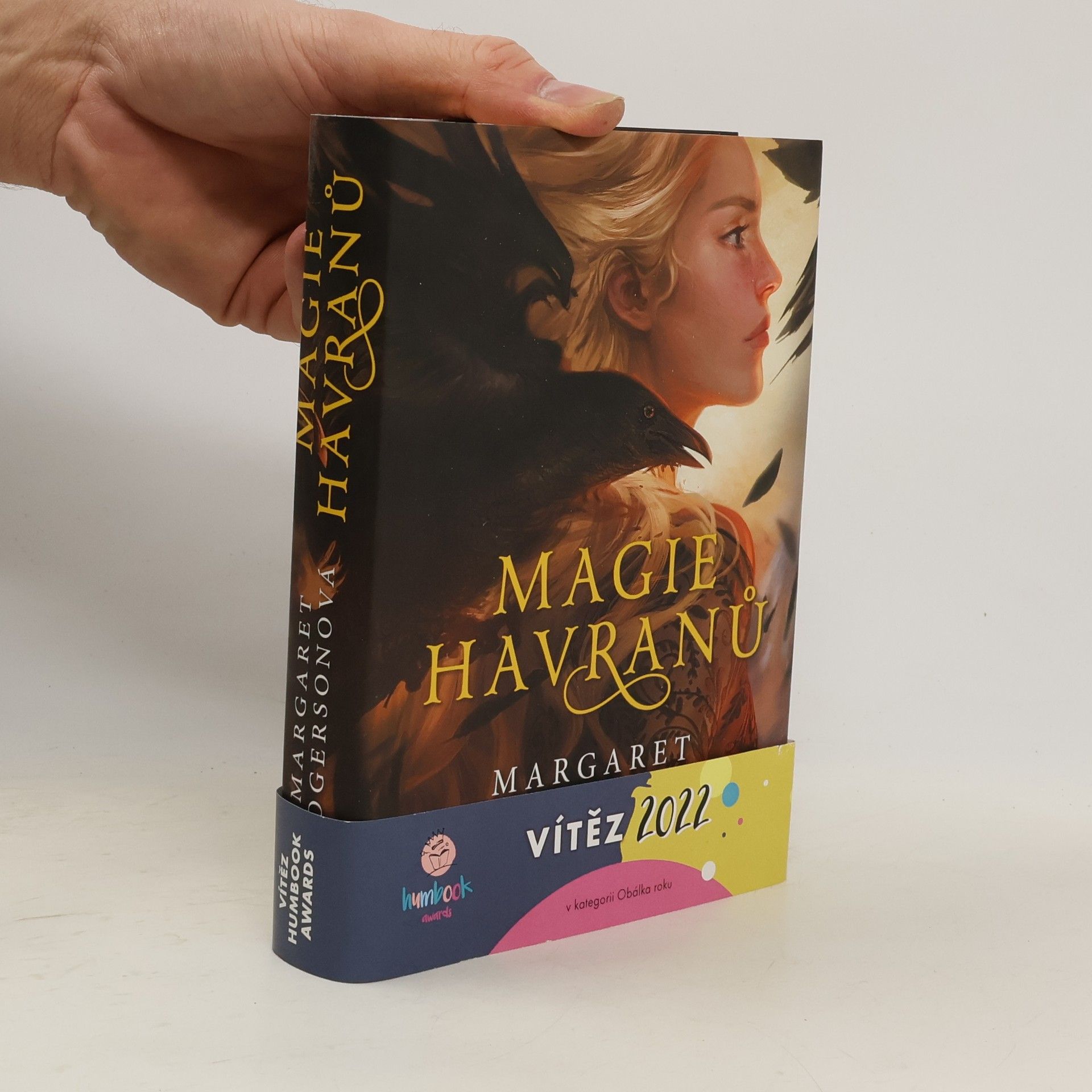 Margaret Rogerson Magie havranů