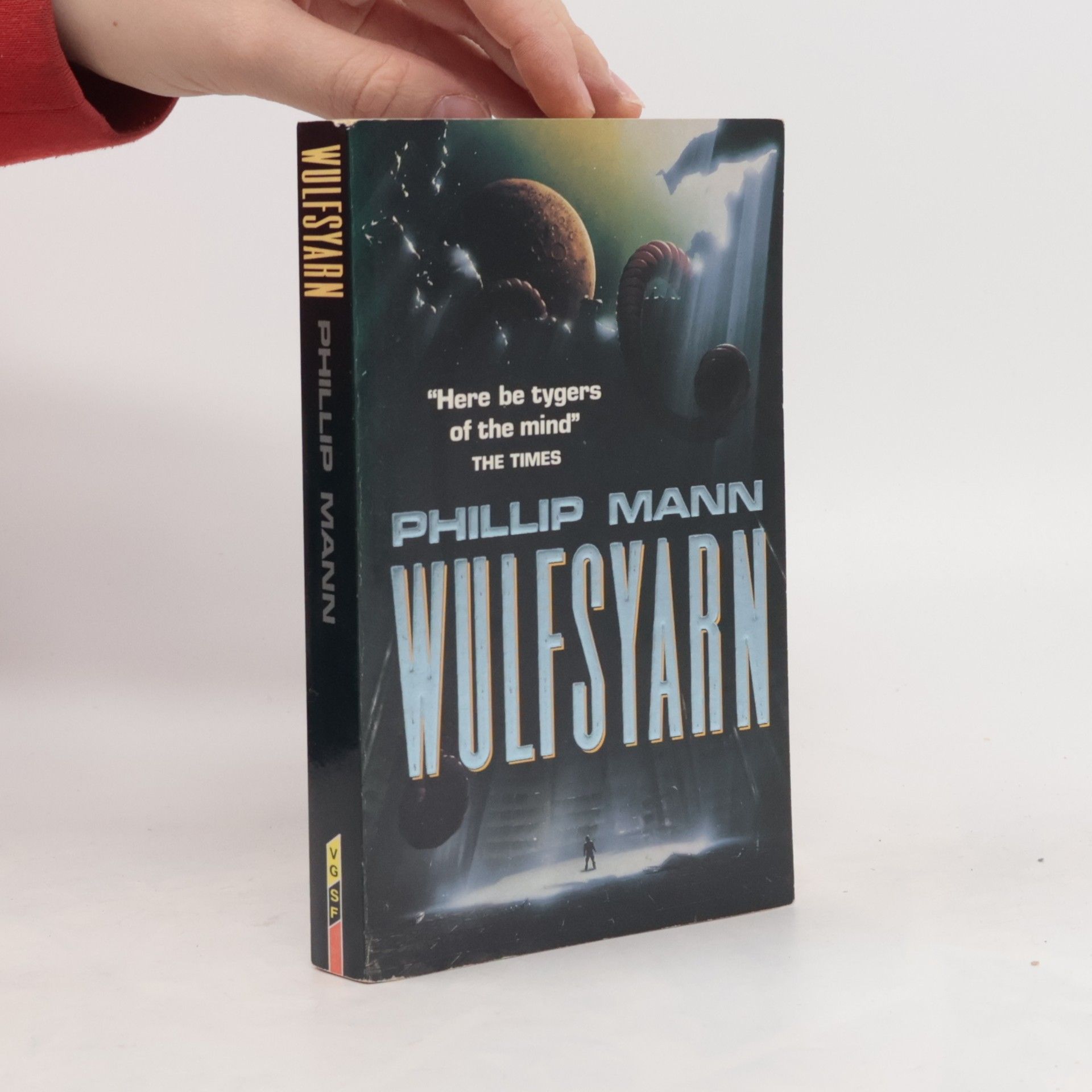 Phillip Mann Wulfsyarn
