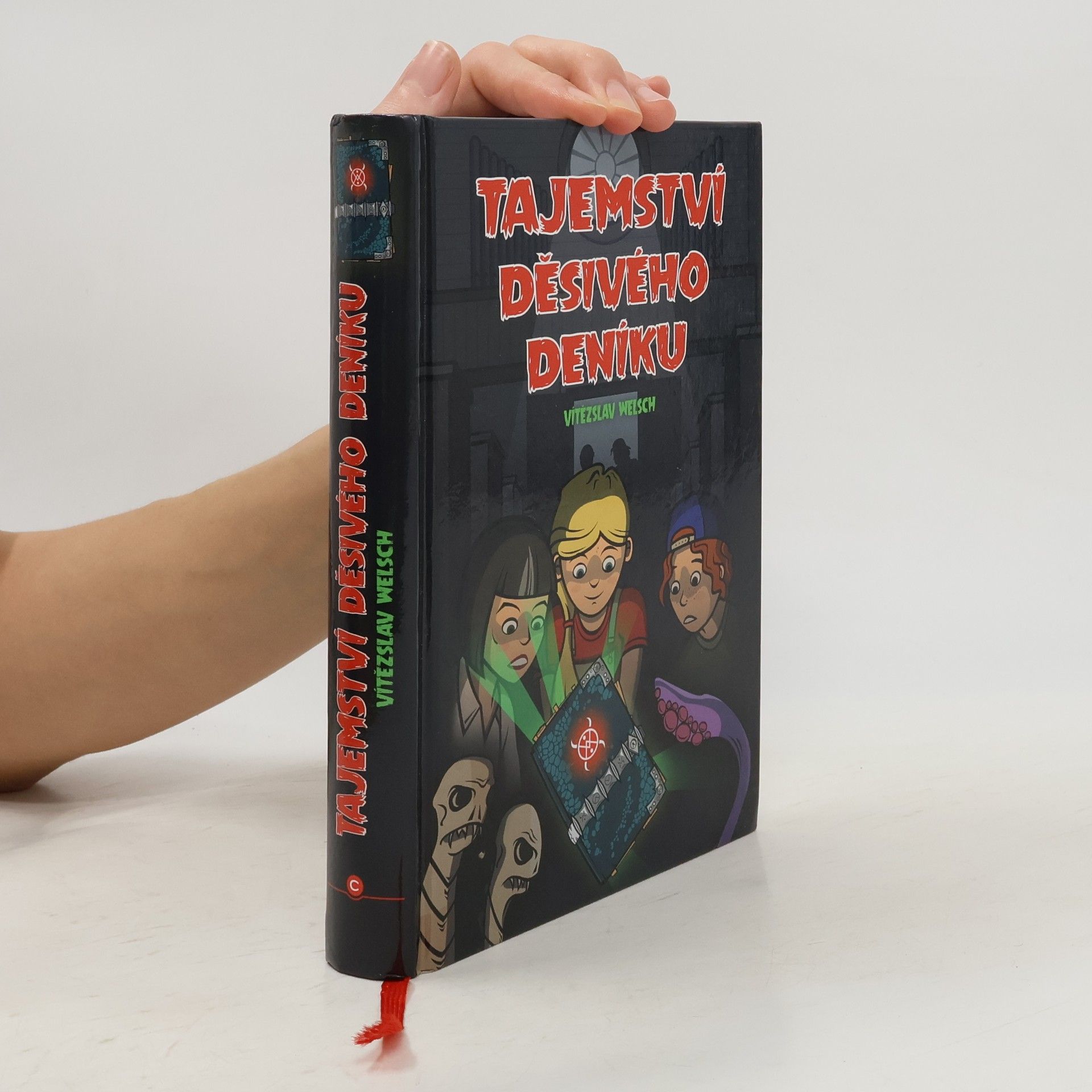 Tajemství děsivého deníku