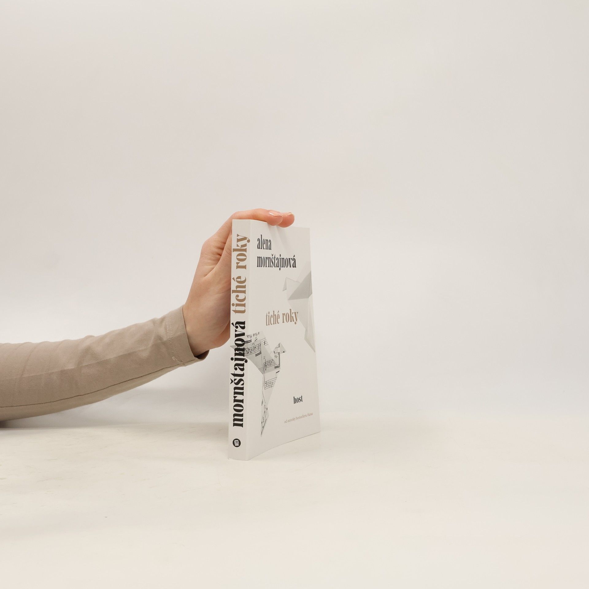 Alena Mornštajnová Tiché roky