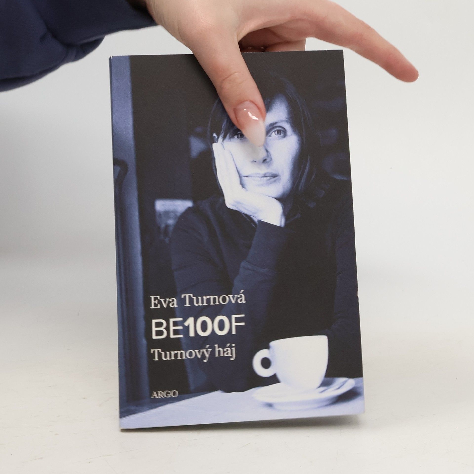 BE100F : turnový háj