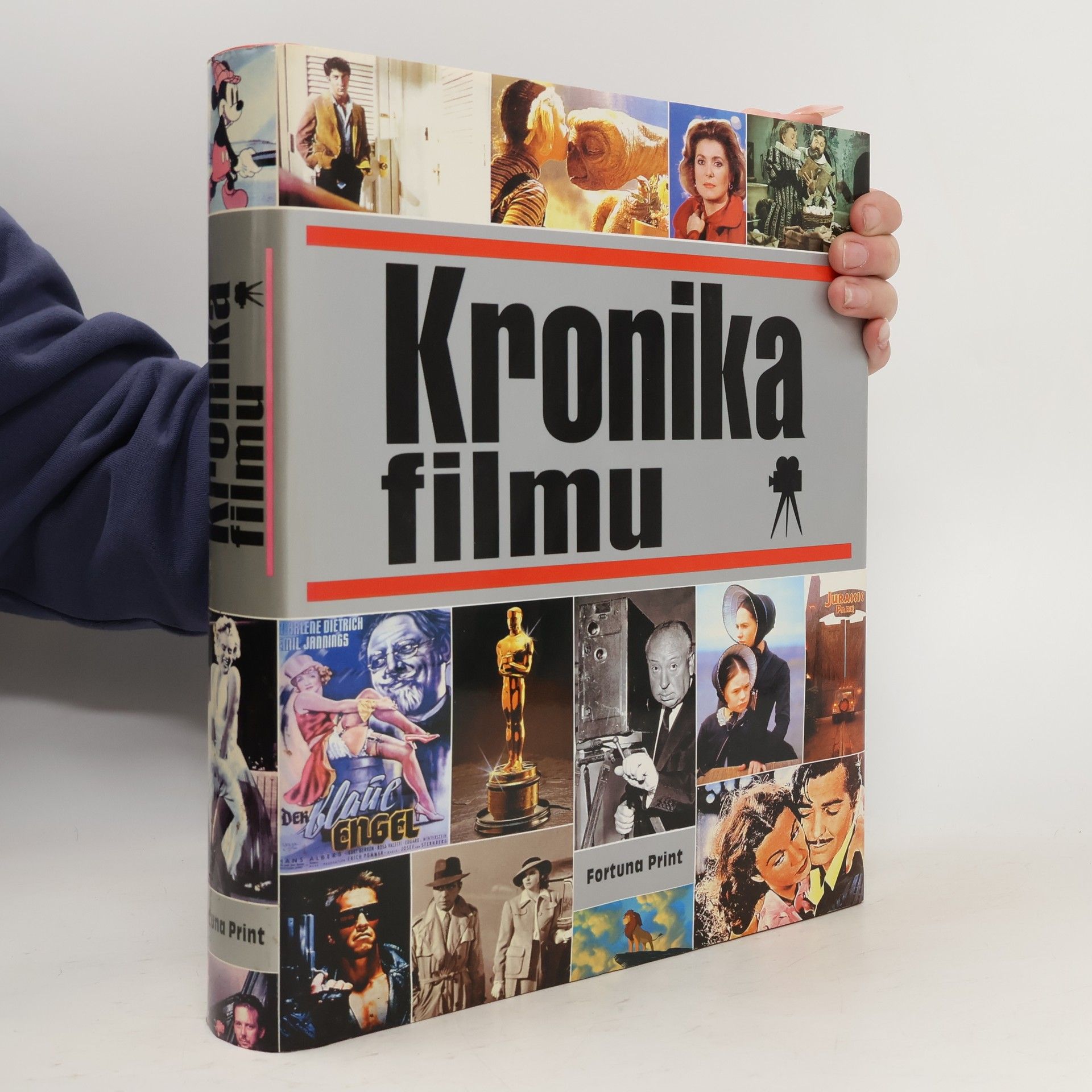 AA.VV. Kronika filmu