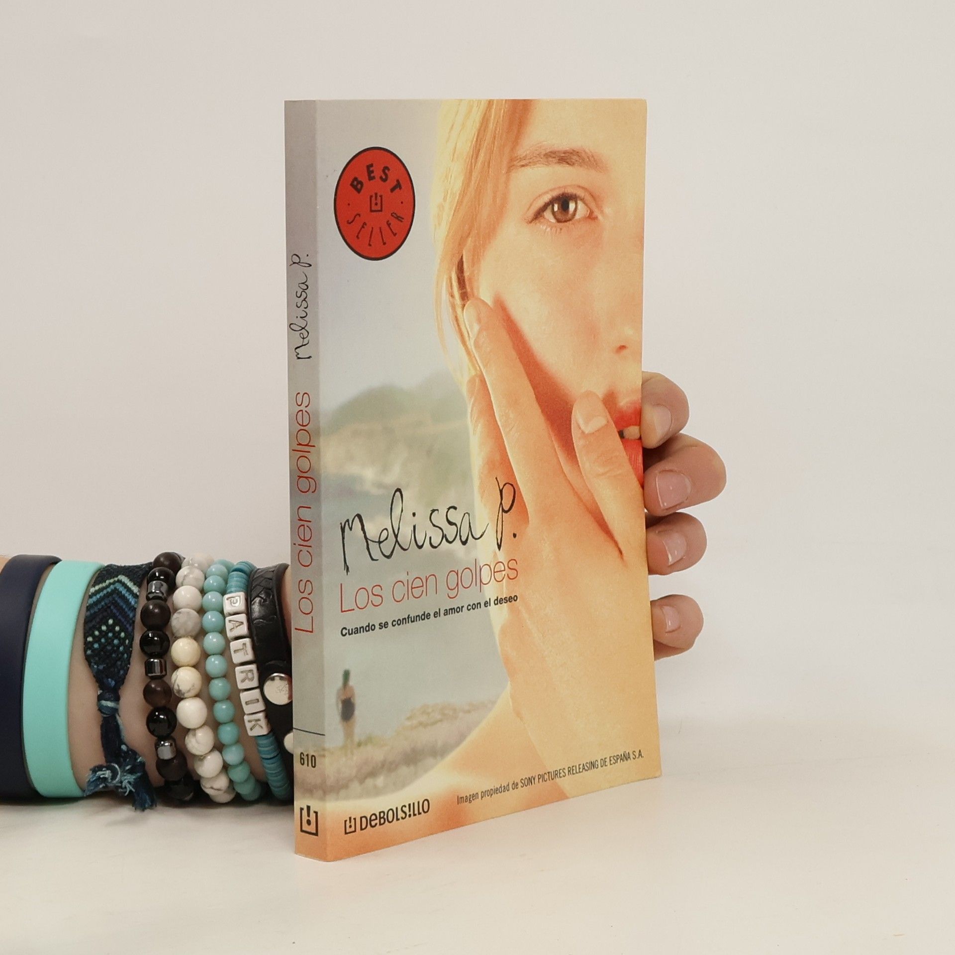 Melissa Panarello Los cien golpes