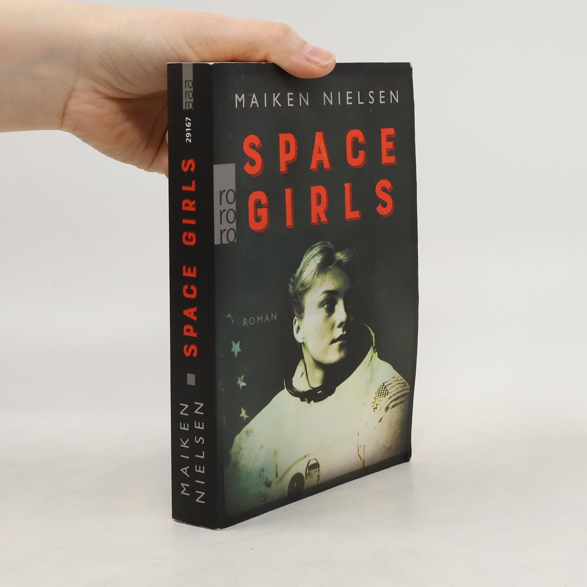 Maiken Nielsen Space Girls