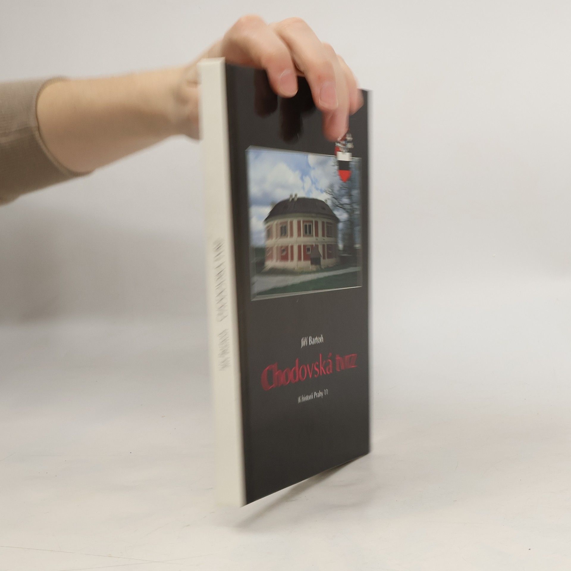 Chodovská tvrz. K historii Prahy 11