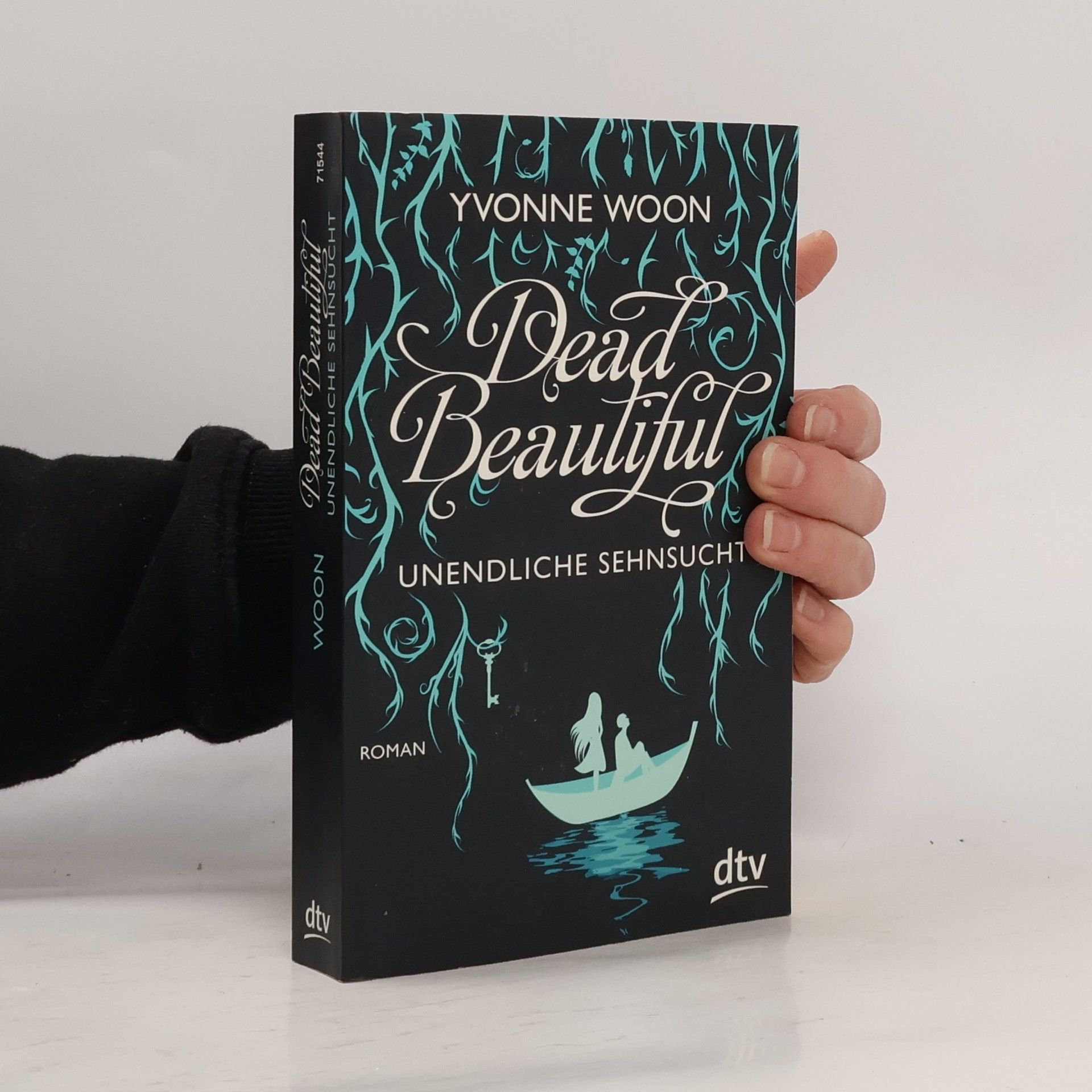 Yvonne Woon Dead beautiful - unendliche Sehnsucht