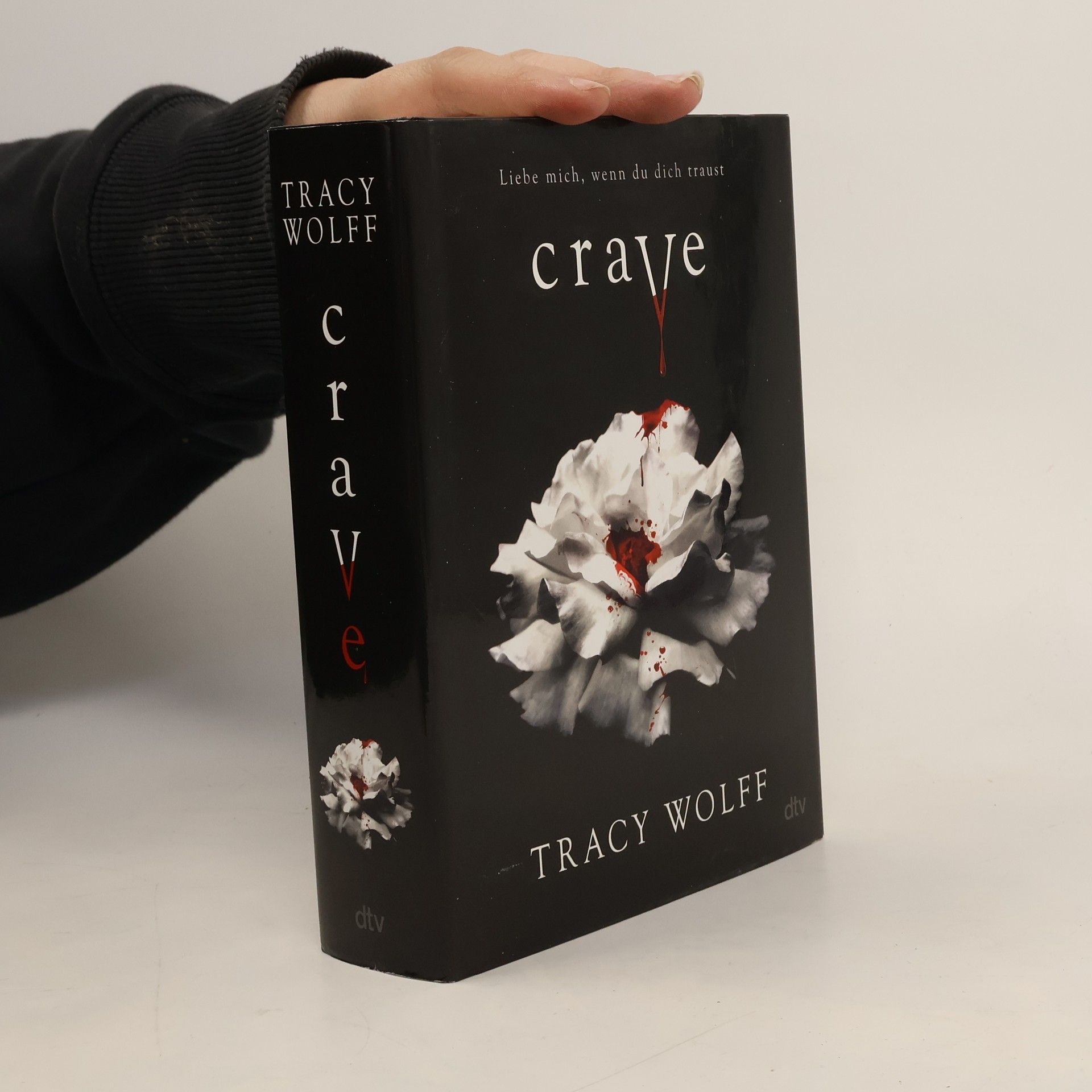 Tracy Wolff Crave