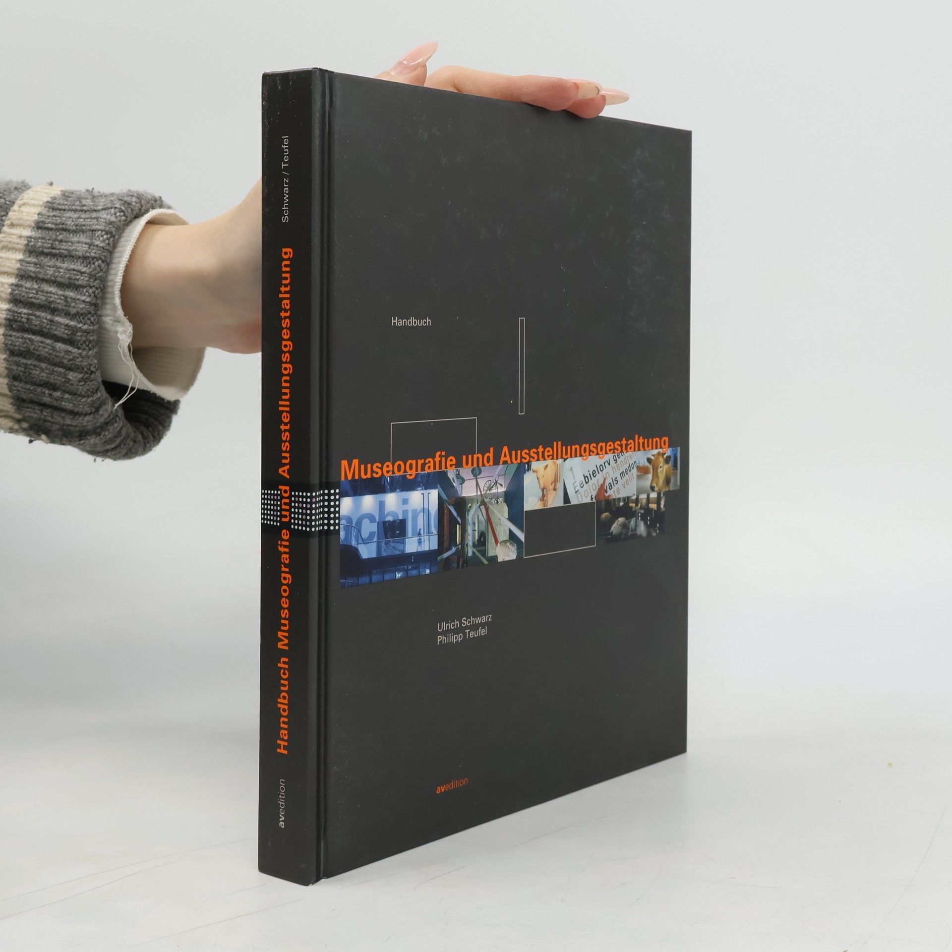 Handbuch Museografie und Ausstellungsgestaltung