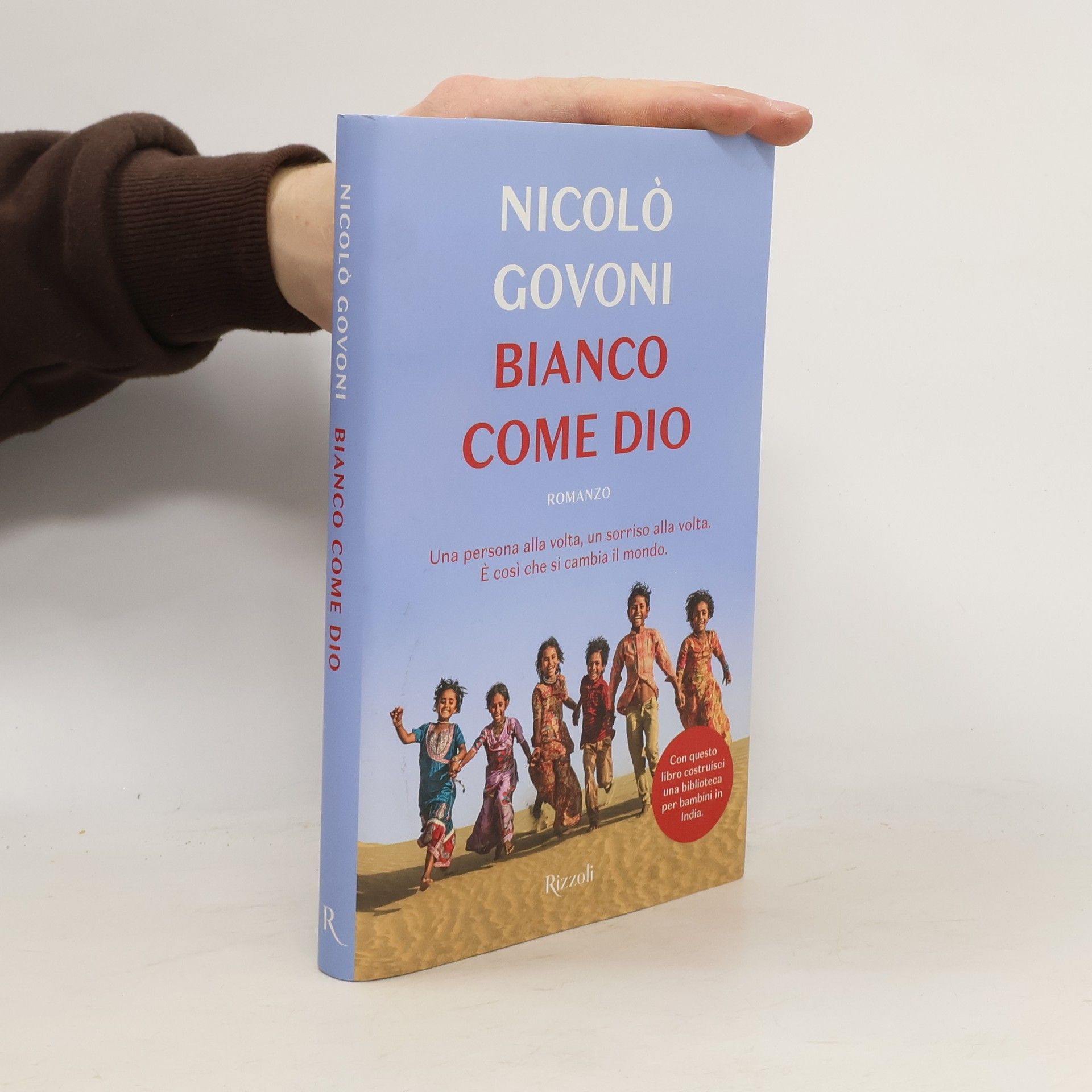 Nicolò Govoni Bianco come Dio