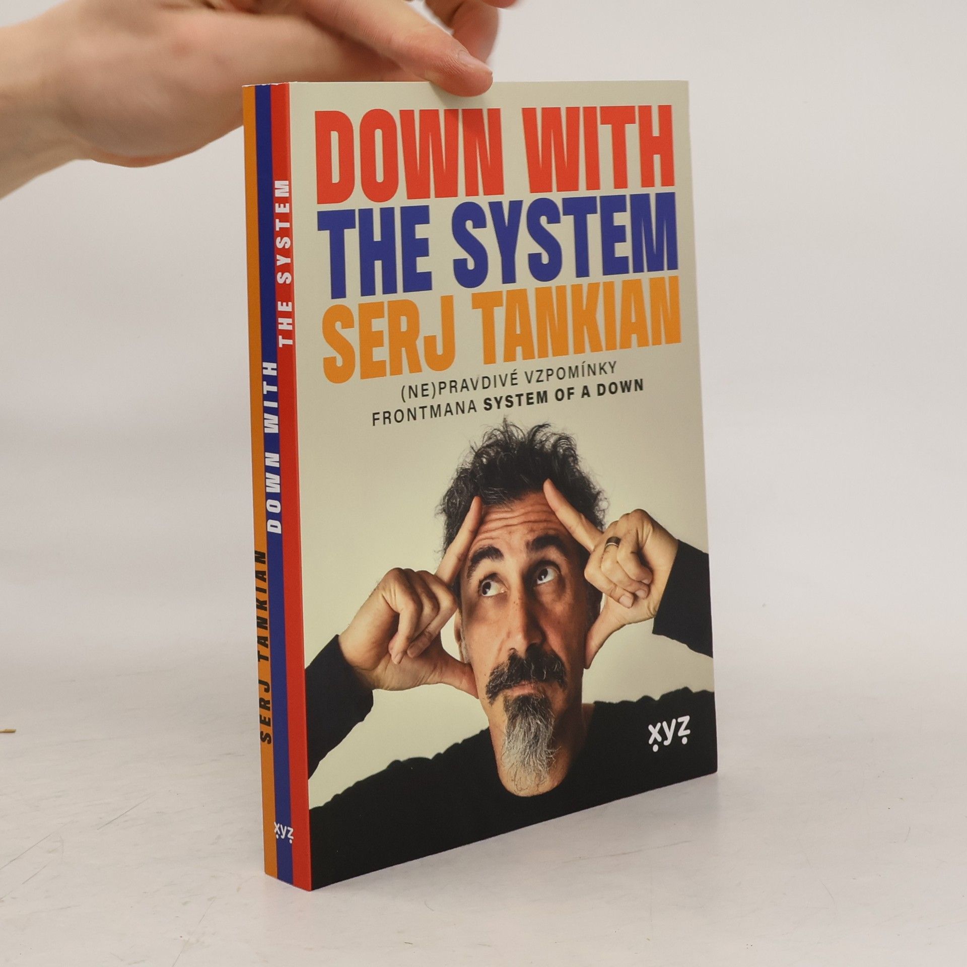 Down with the System: (Ne)pravdivé vzpomínky frontmana System of a Down