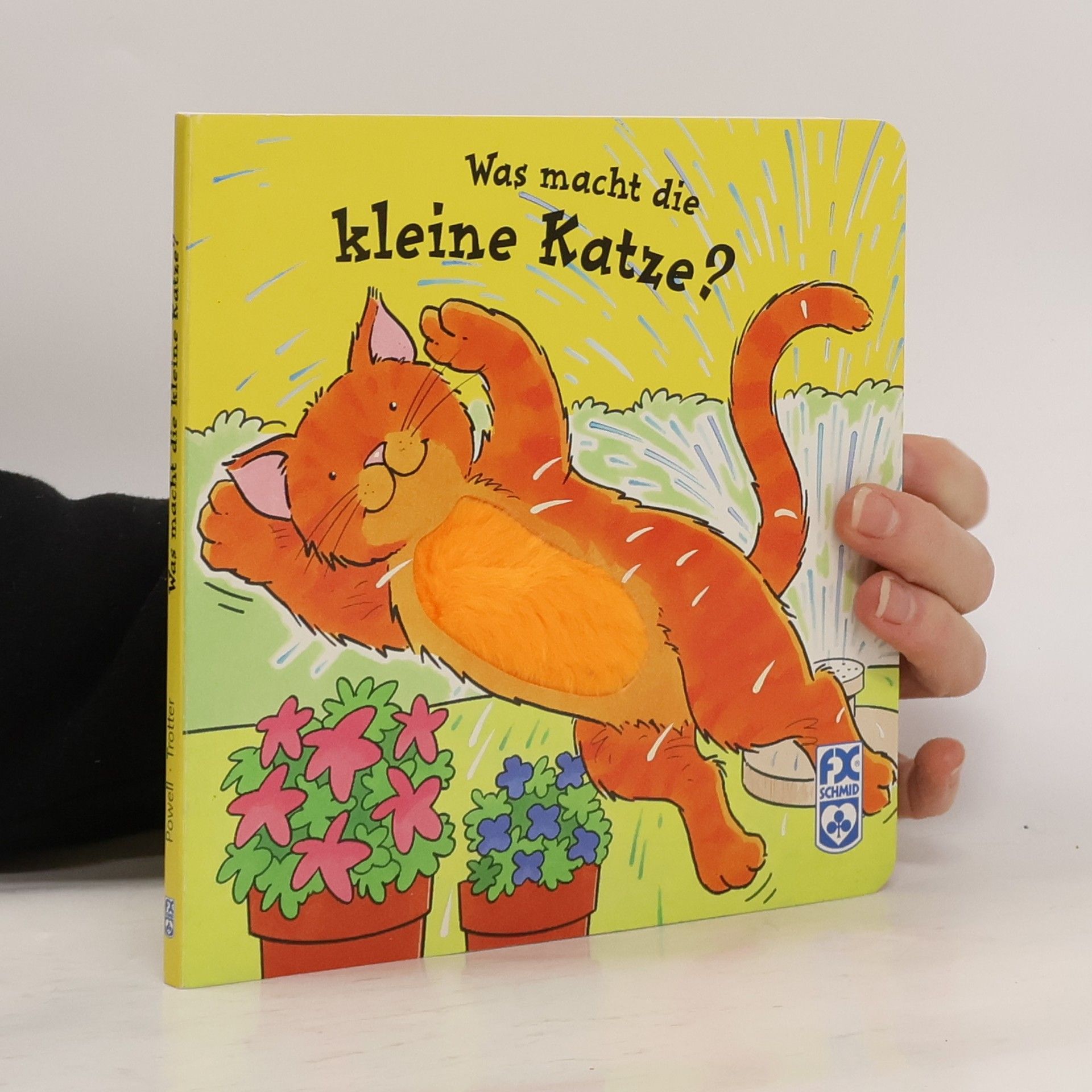 Powell Trotter Was macht die kleine Katze?