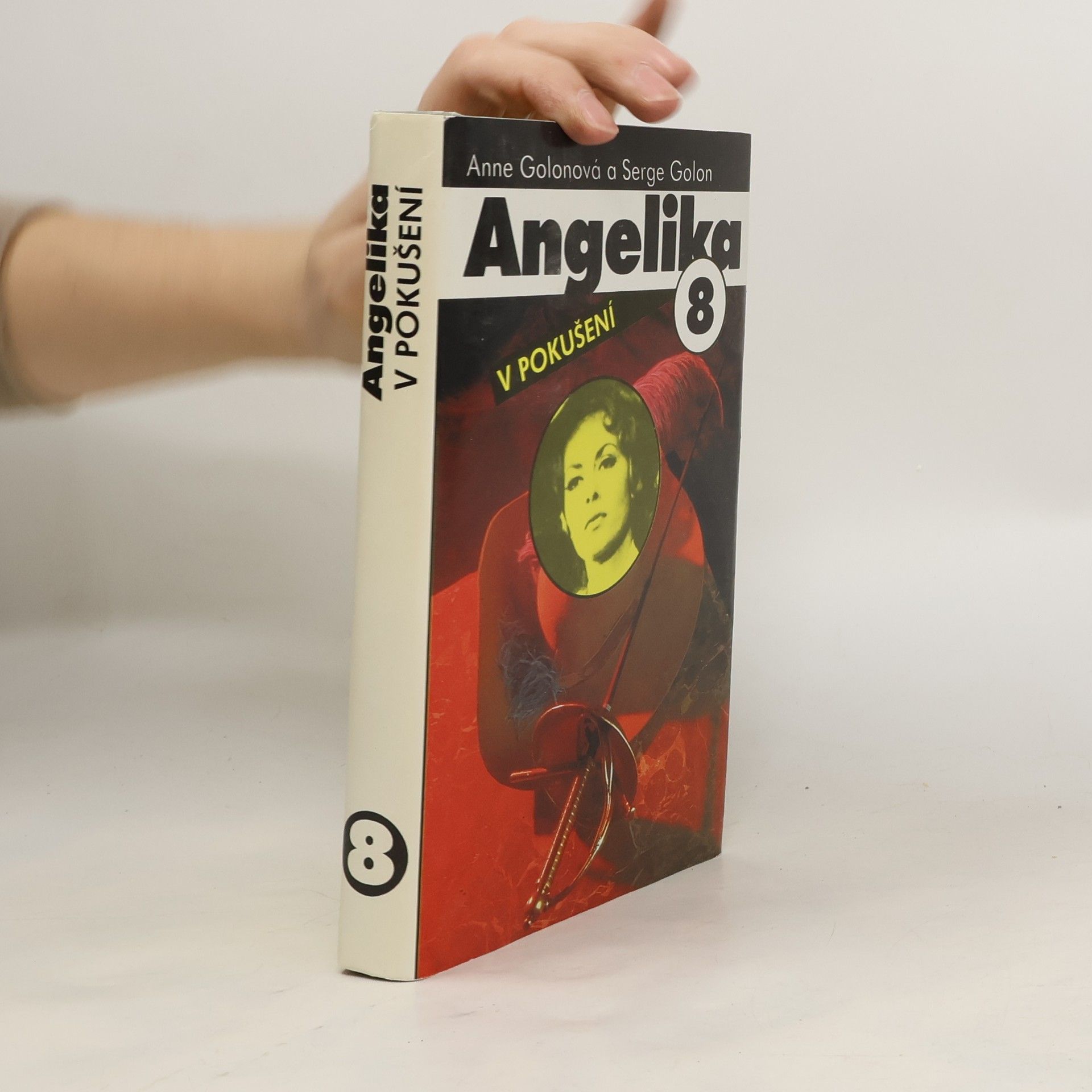 Anne Golon Angelika v pokušení