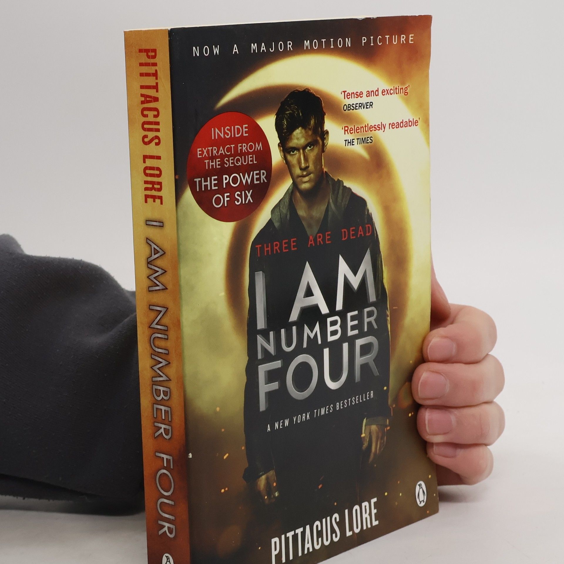 Pittacus Lore I am Number Four