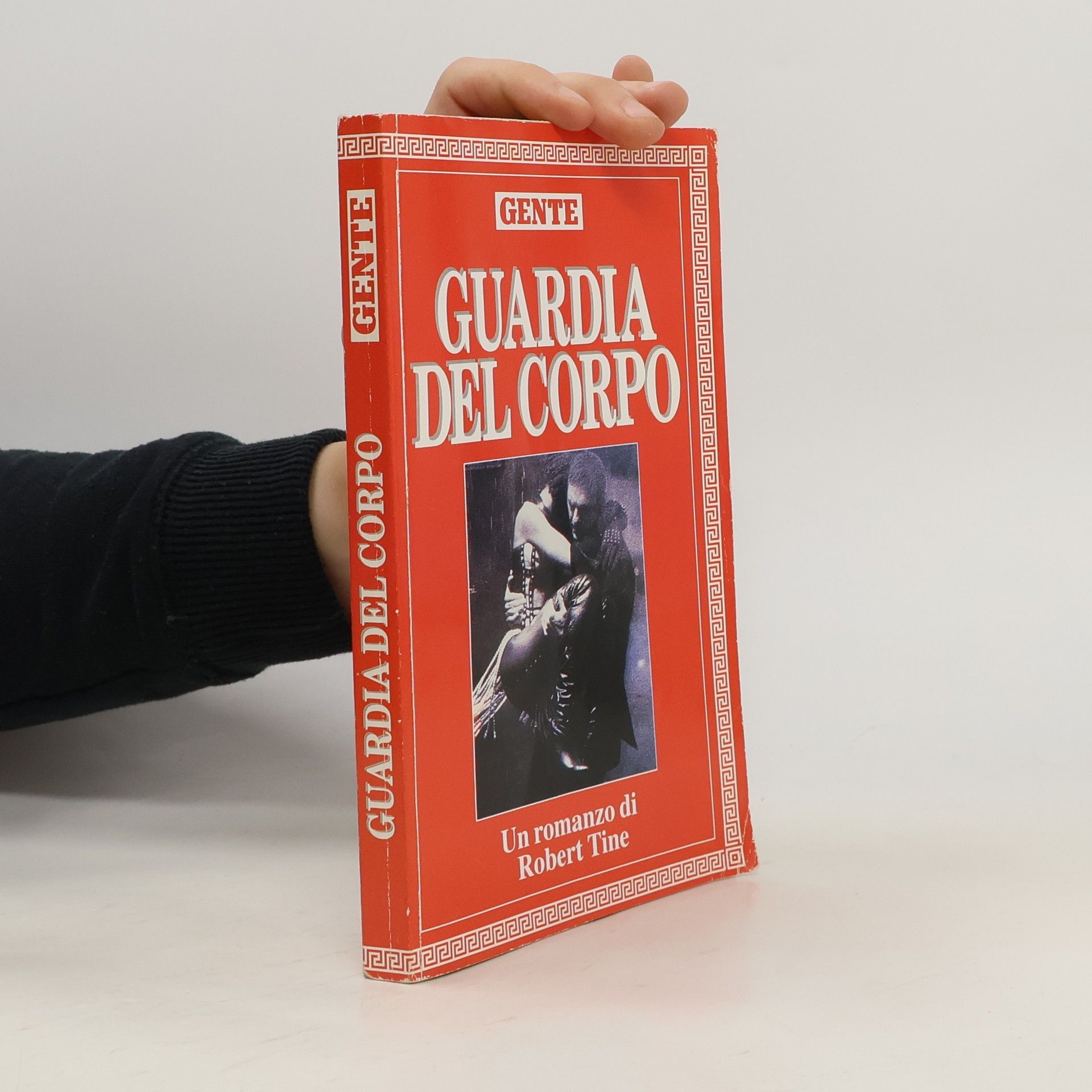 Robert Tine Guardia del corpo