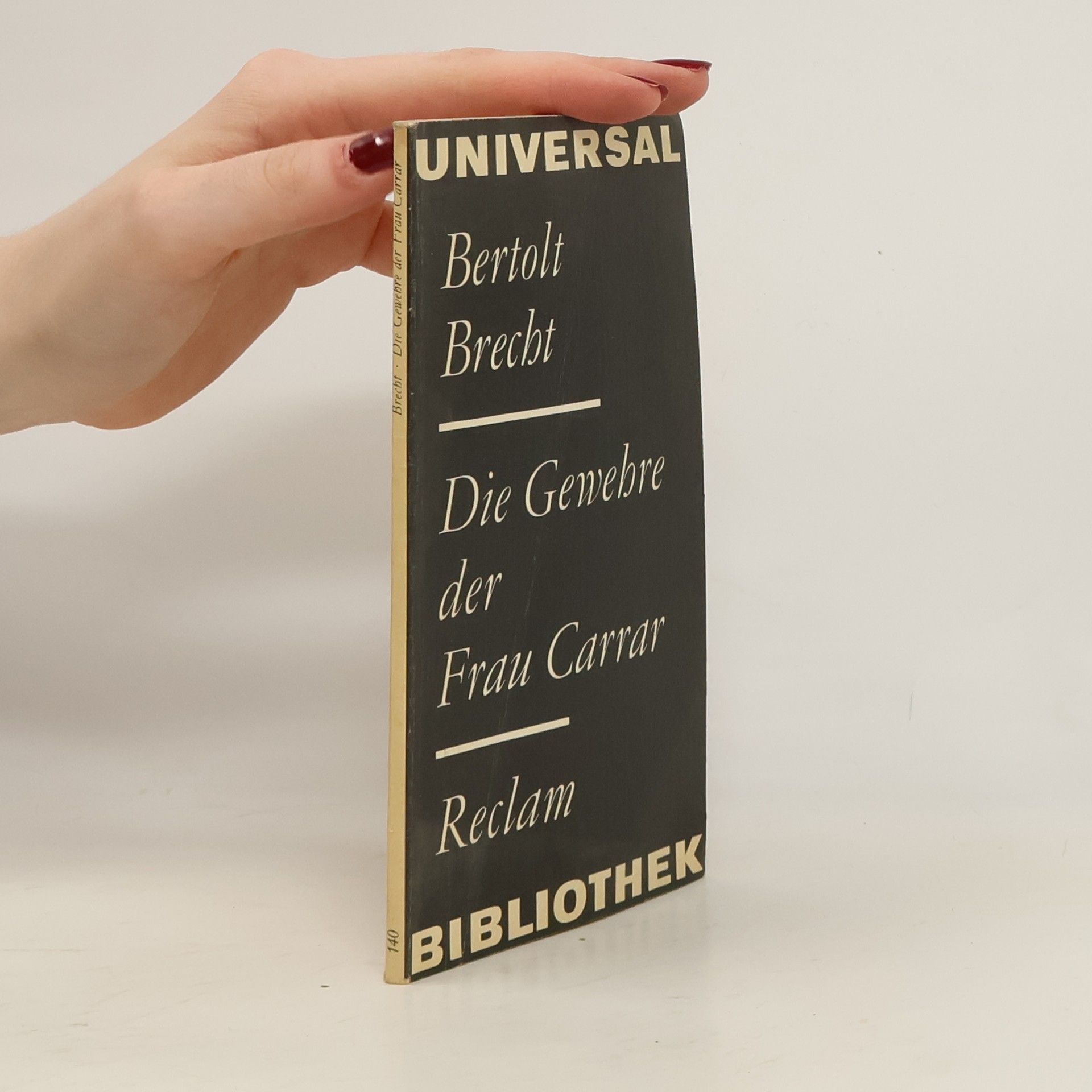 Bertolt Brecht Die Gewehre der Frau Carrar