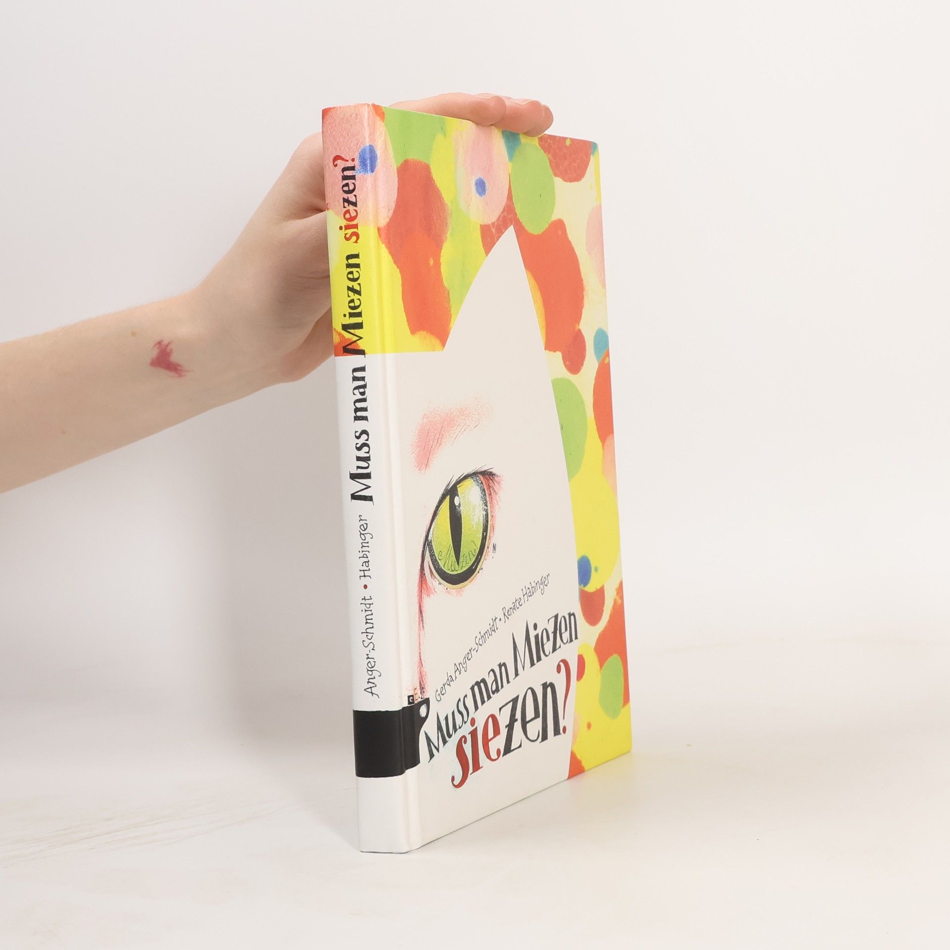 Muss man Miezen siezen?