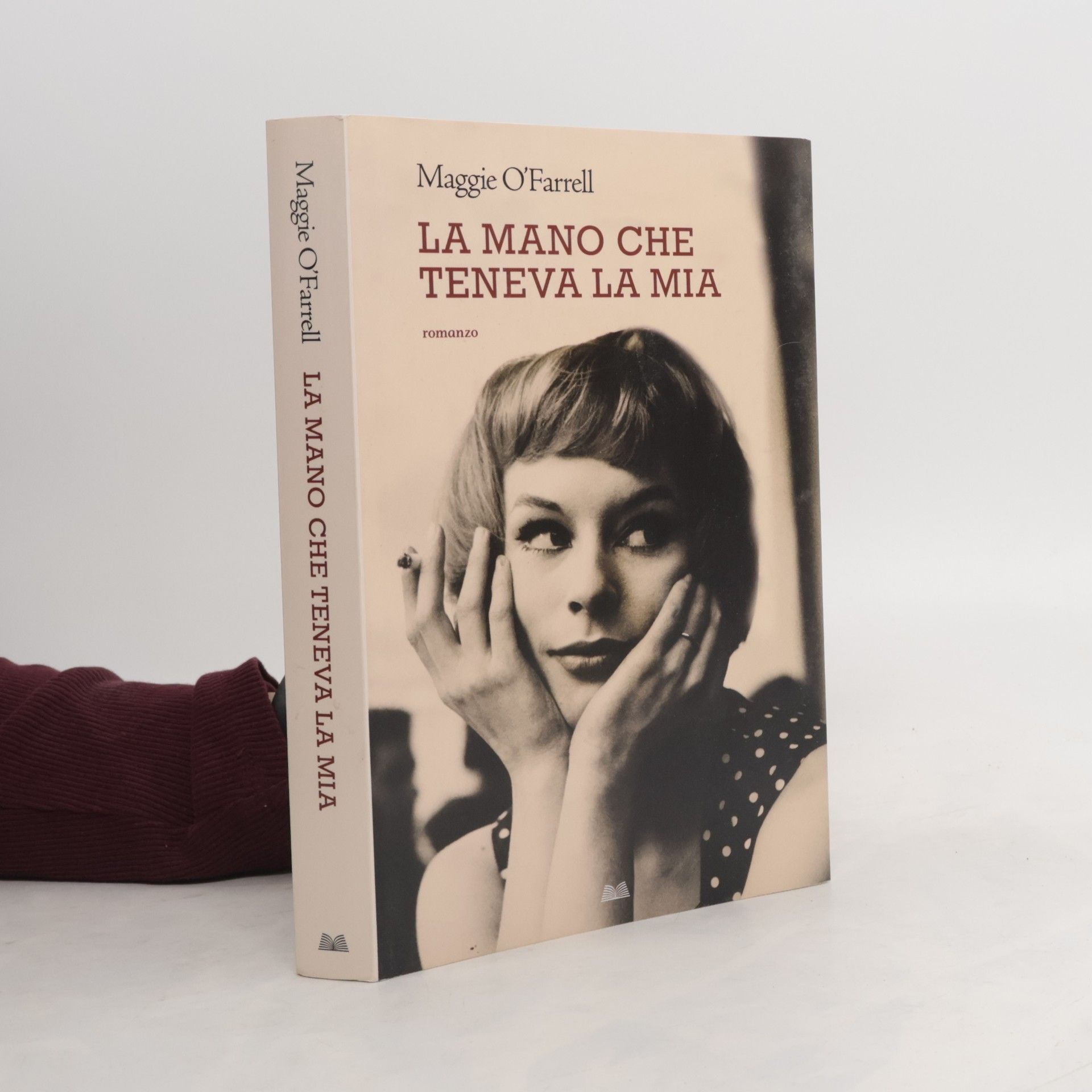 Maggie O. Farrell La mano che teneva la mia