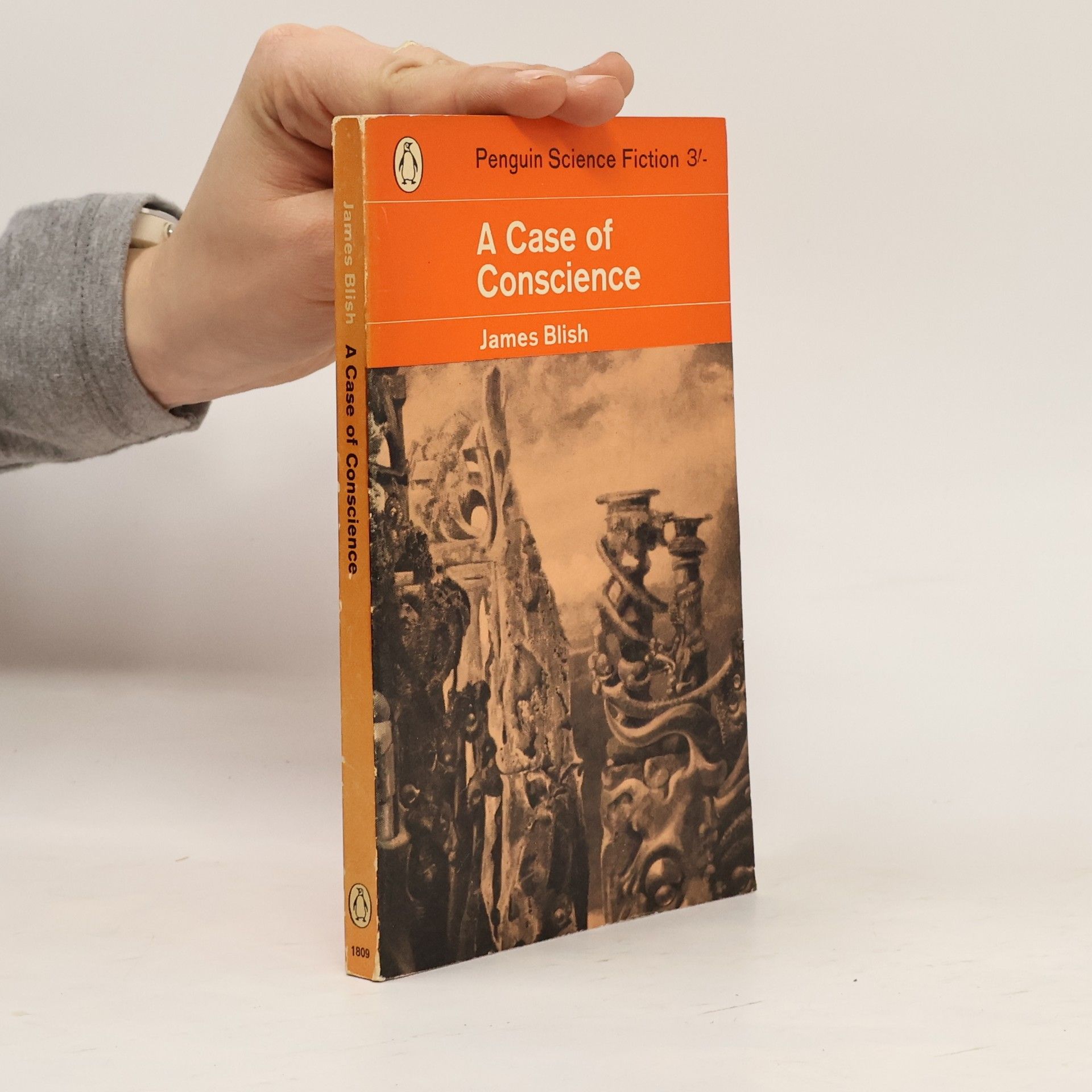 James Blish A Case of Conscience