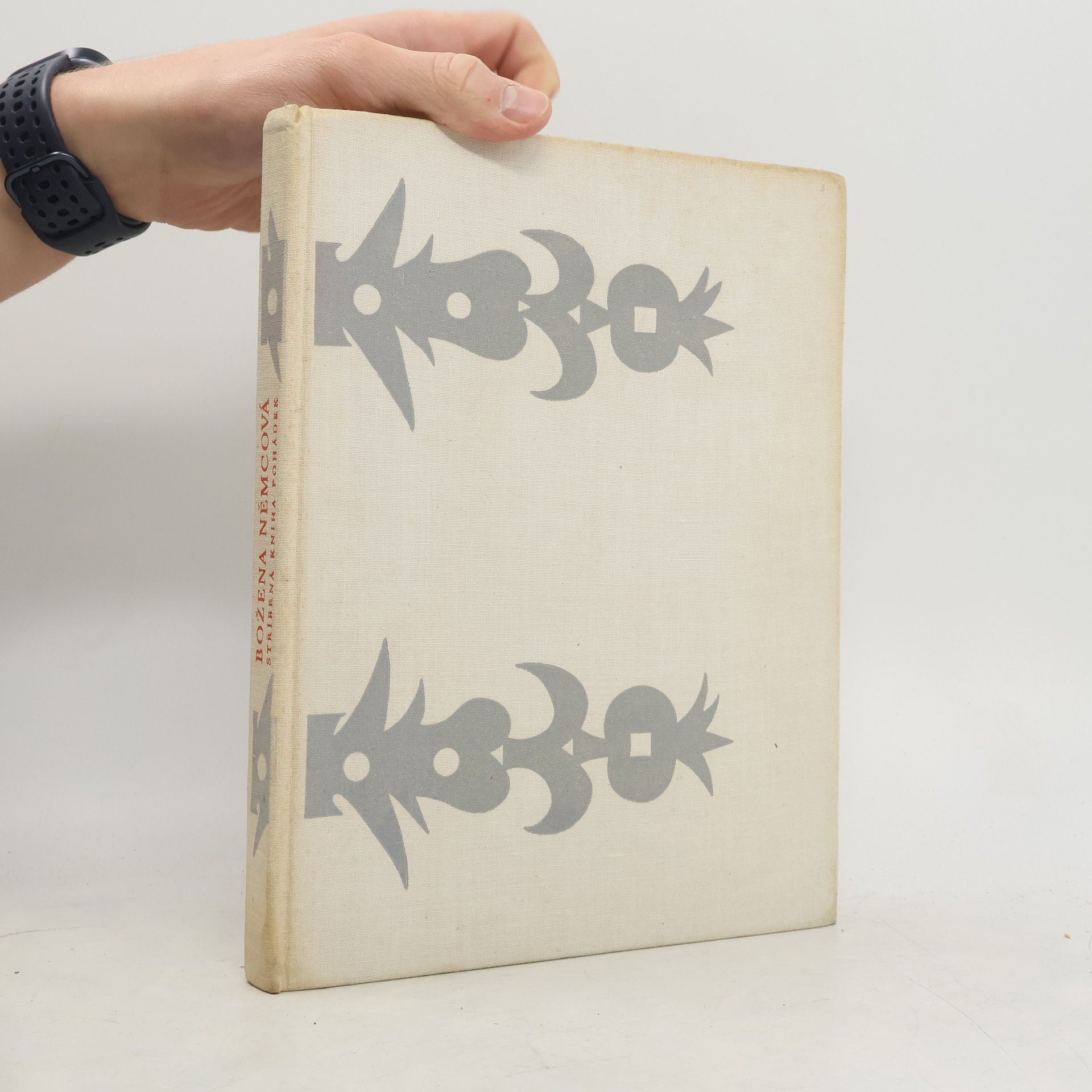 Božena Němcová Stříbrná kniha pohádek