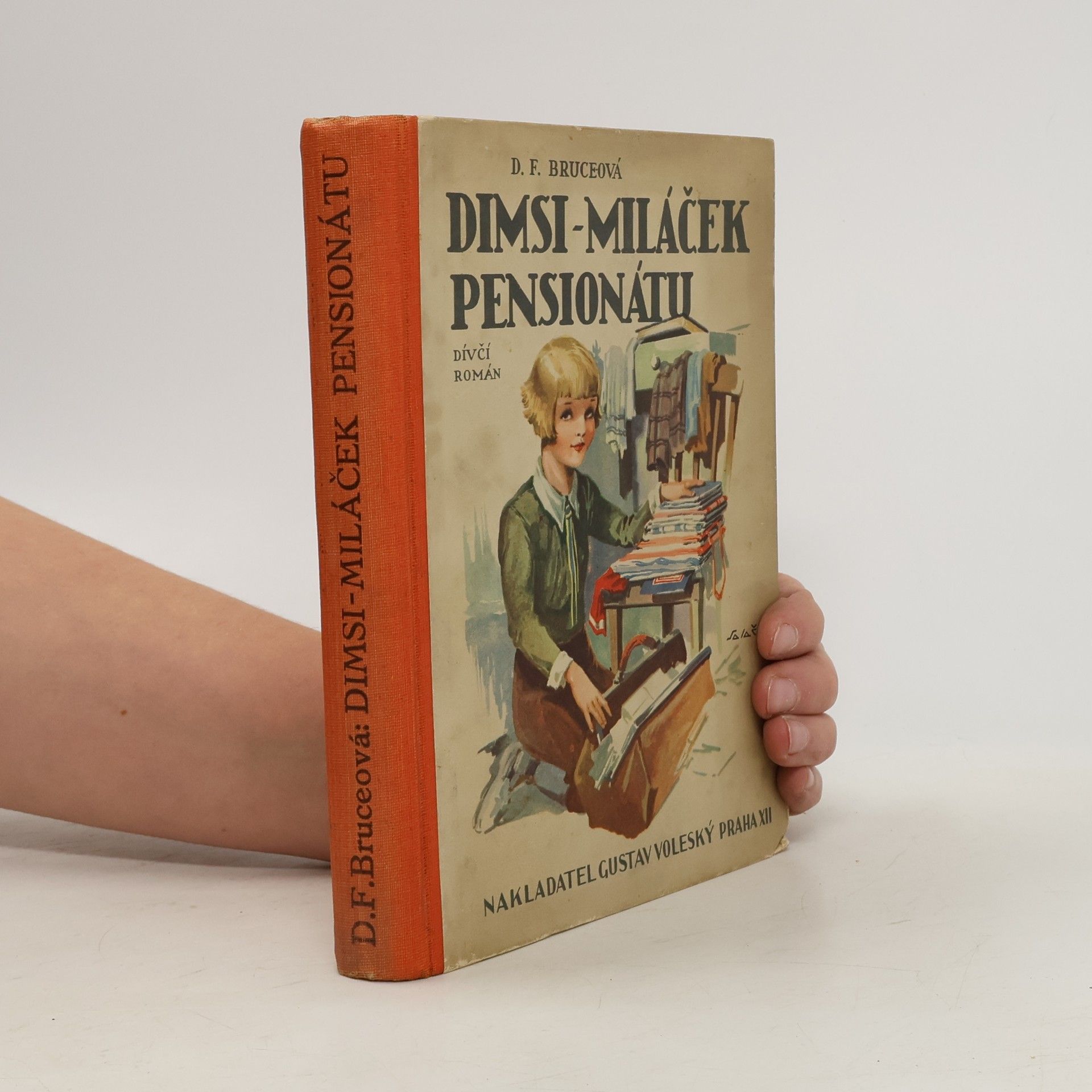 D.F. Bruceová Dimsi, miláček pensionátu