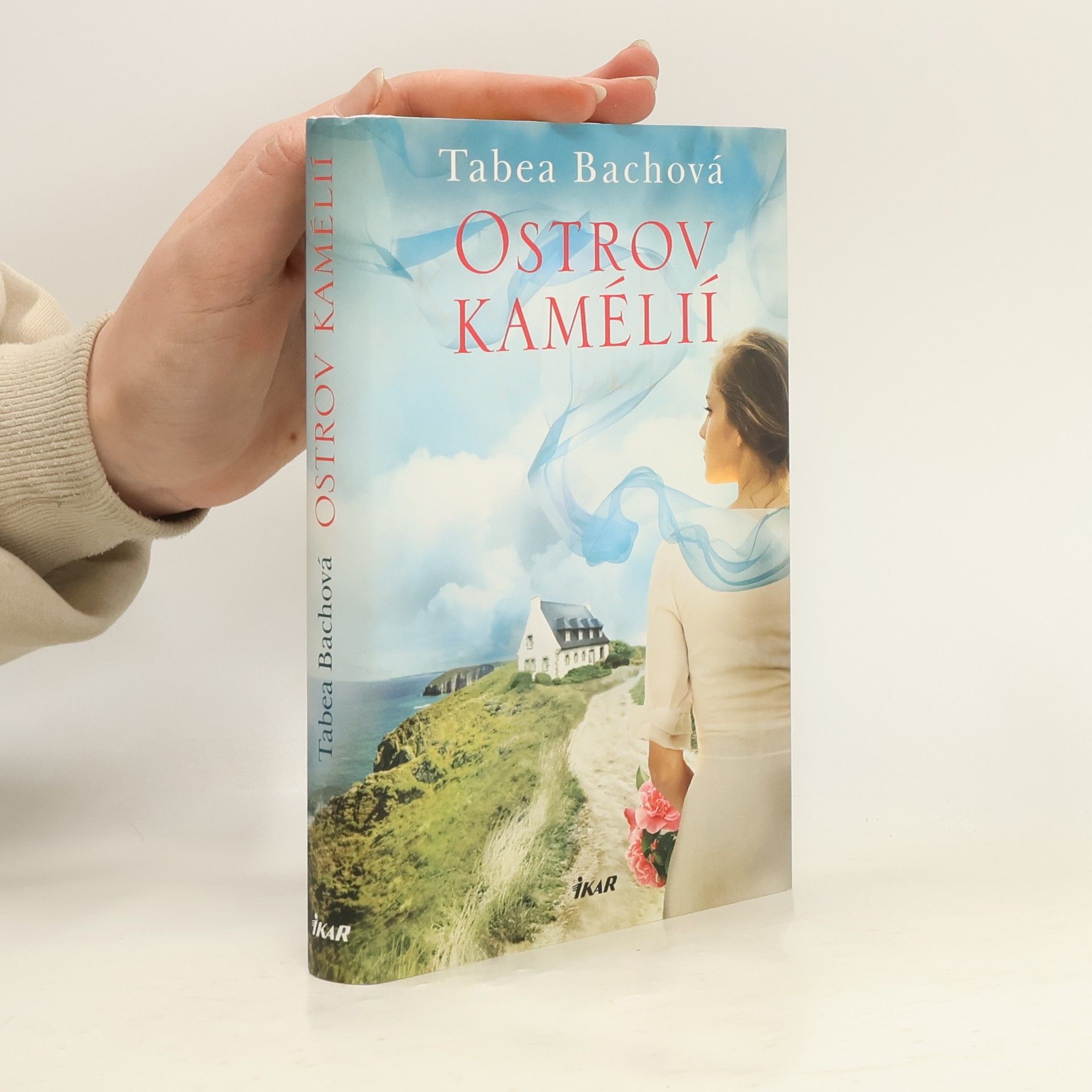 Tabea Bach Ostrov kamélií