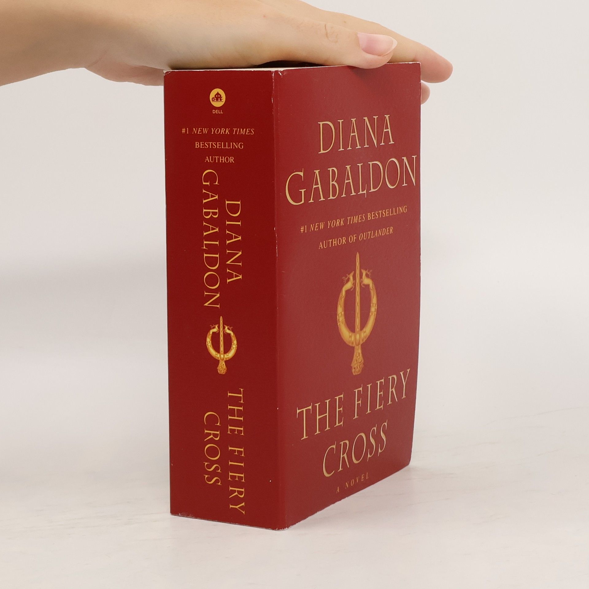 Diana Gabaldon The fiery cross