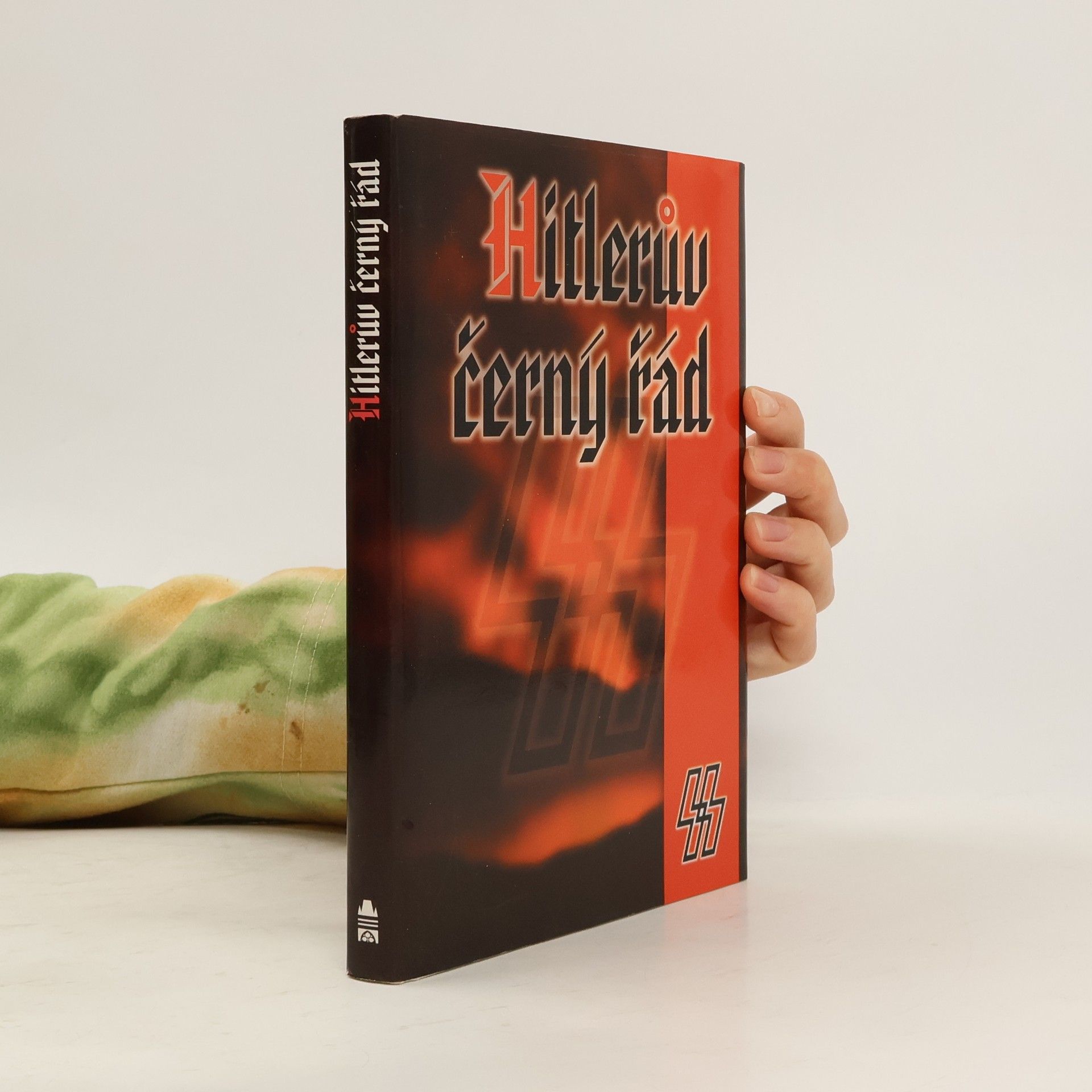 Wolfgang Schneider-Fresenius Hitlerův černý řád