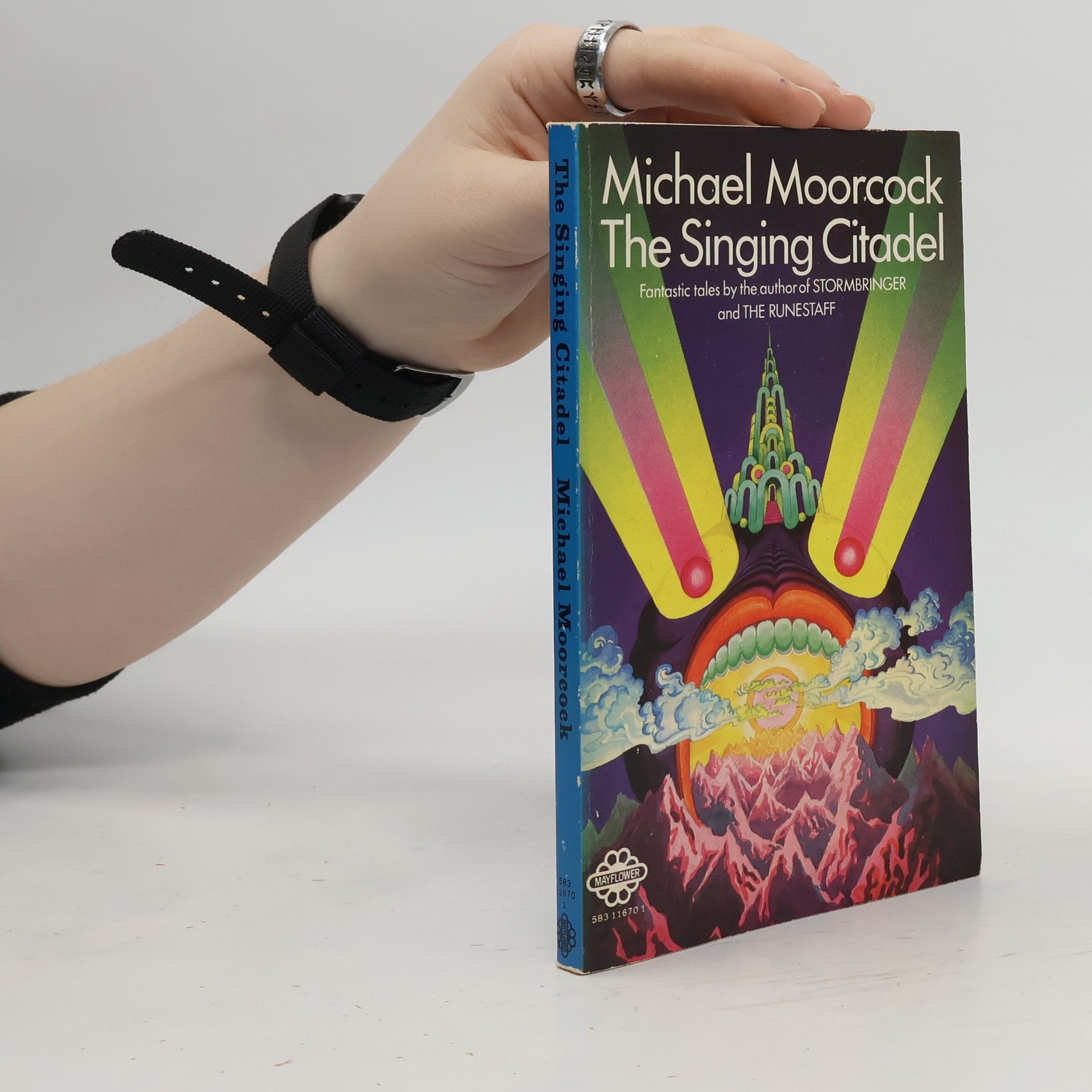 Michael Moorcock The Singing Citadel