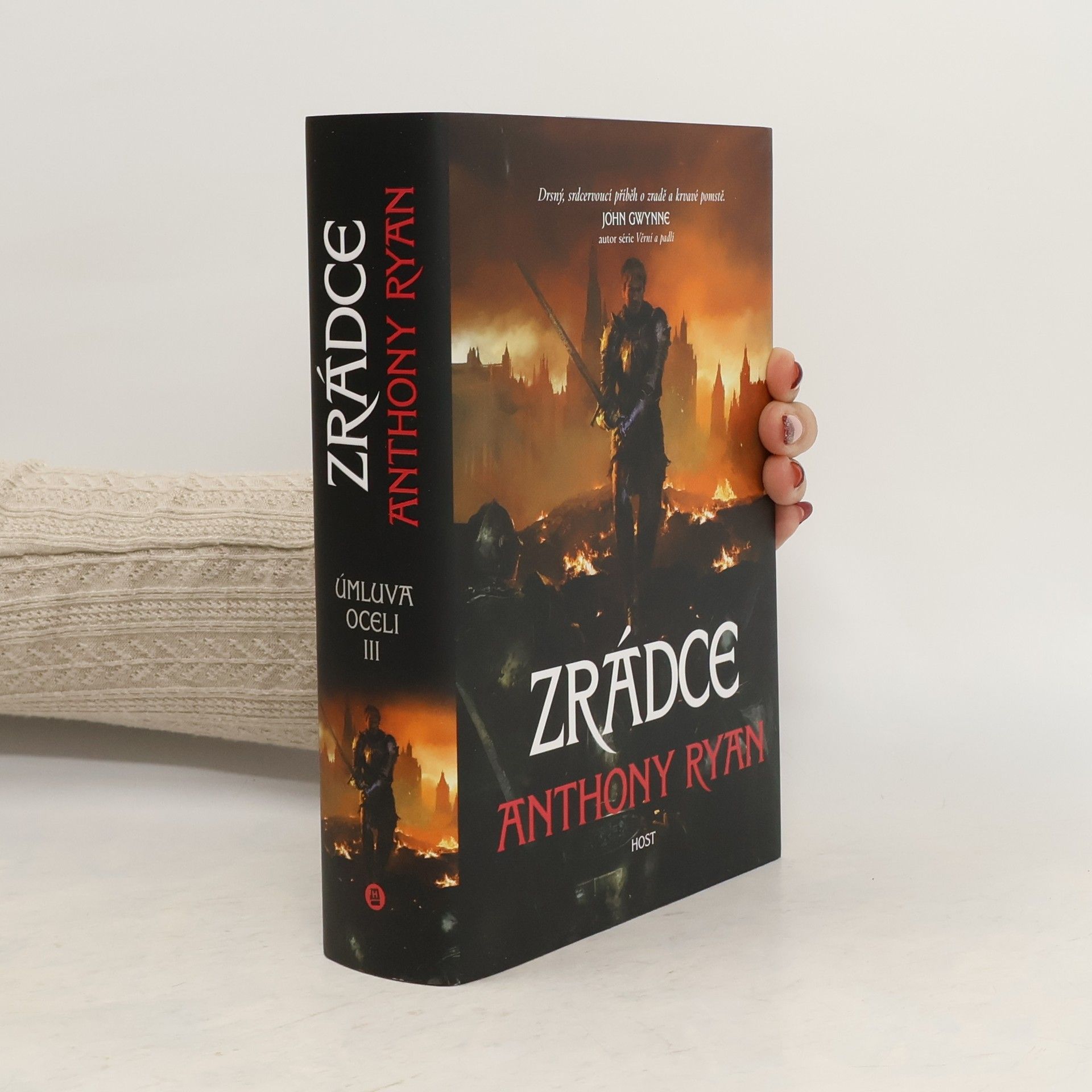 Anthony Ryan Zrádce