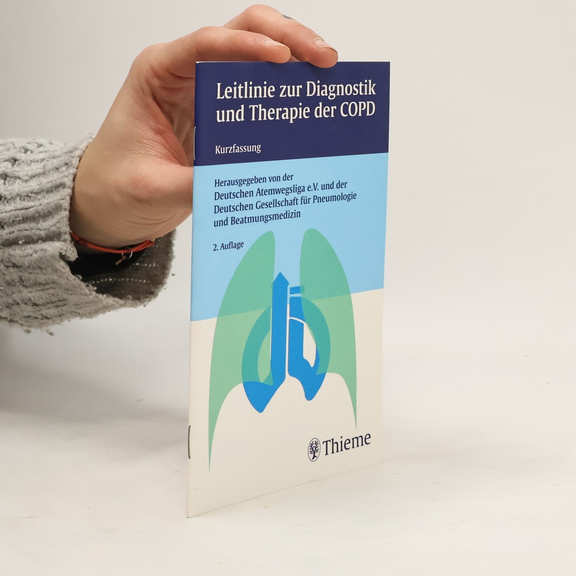 Peter Kardoš Kurzfassung der Leitlinie der Deutschen Atemwegsliga und der Deutschen Gesellschaft für Pneumologie und Beatmungsmedizin zur Diagnostik und Therapie von Patienten mit chronisch obstruktiver Lungenerkrankung (COPD)