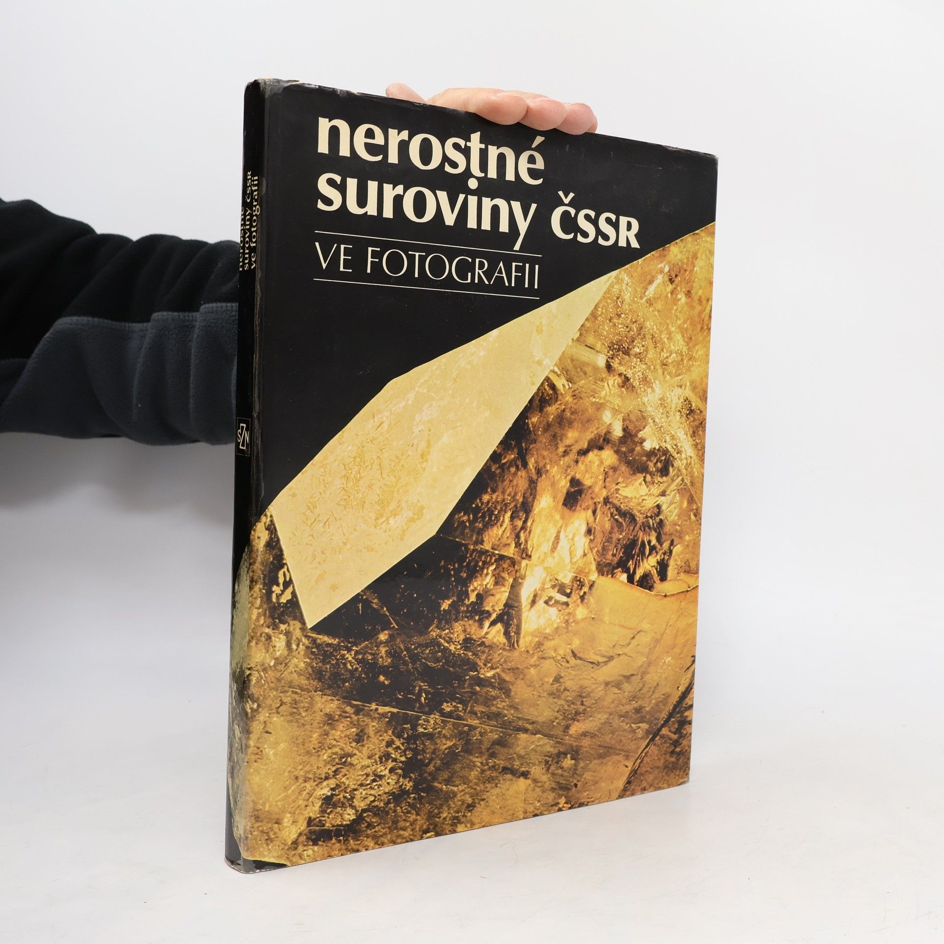 J.Žežulka Nerostné suroviny ČSSR ve fotografii