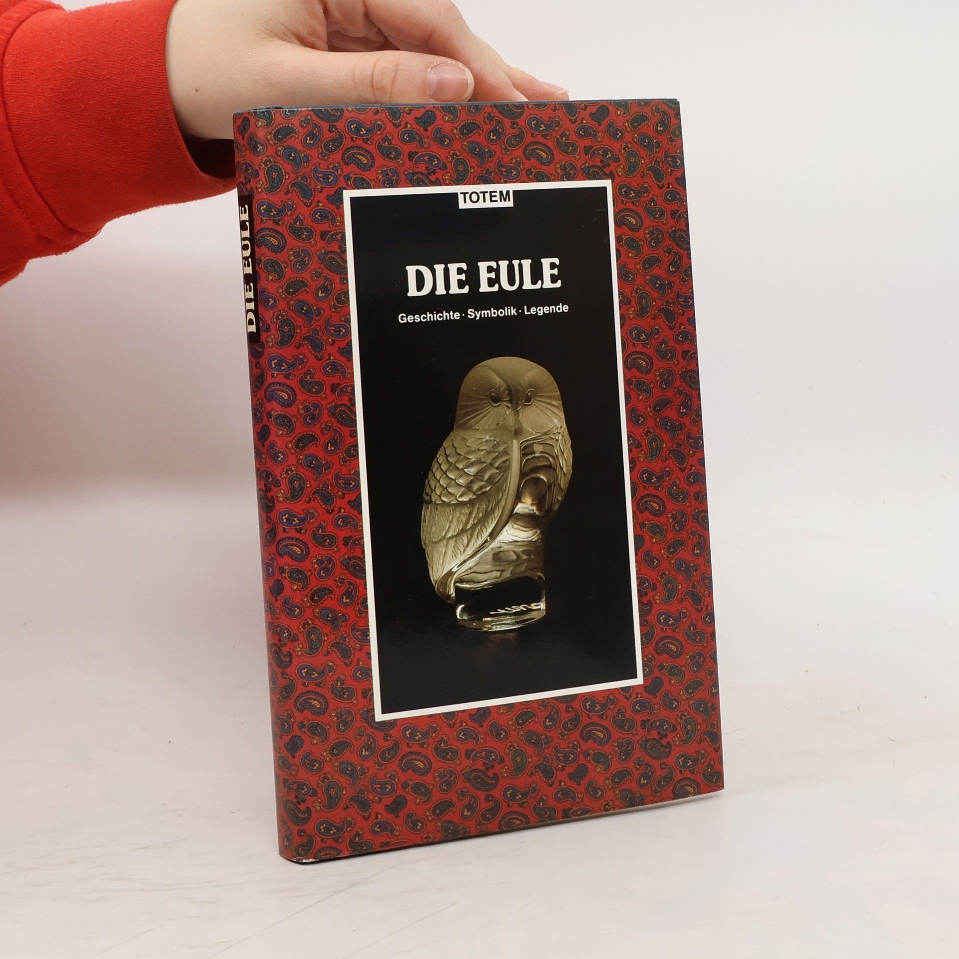 Elena Cenzato Die Eule