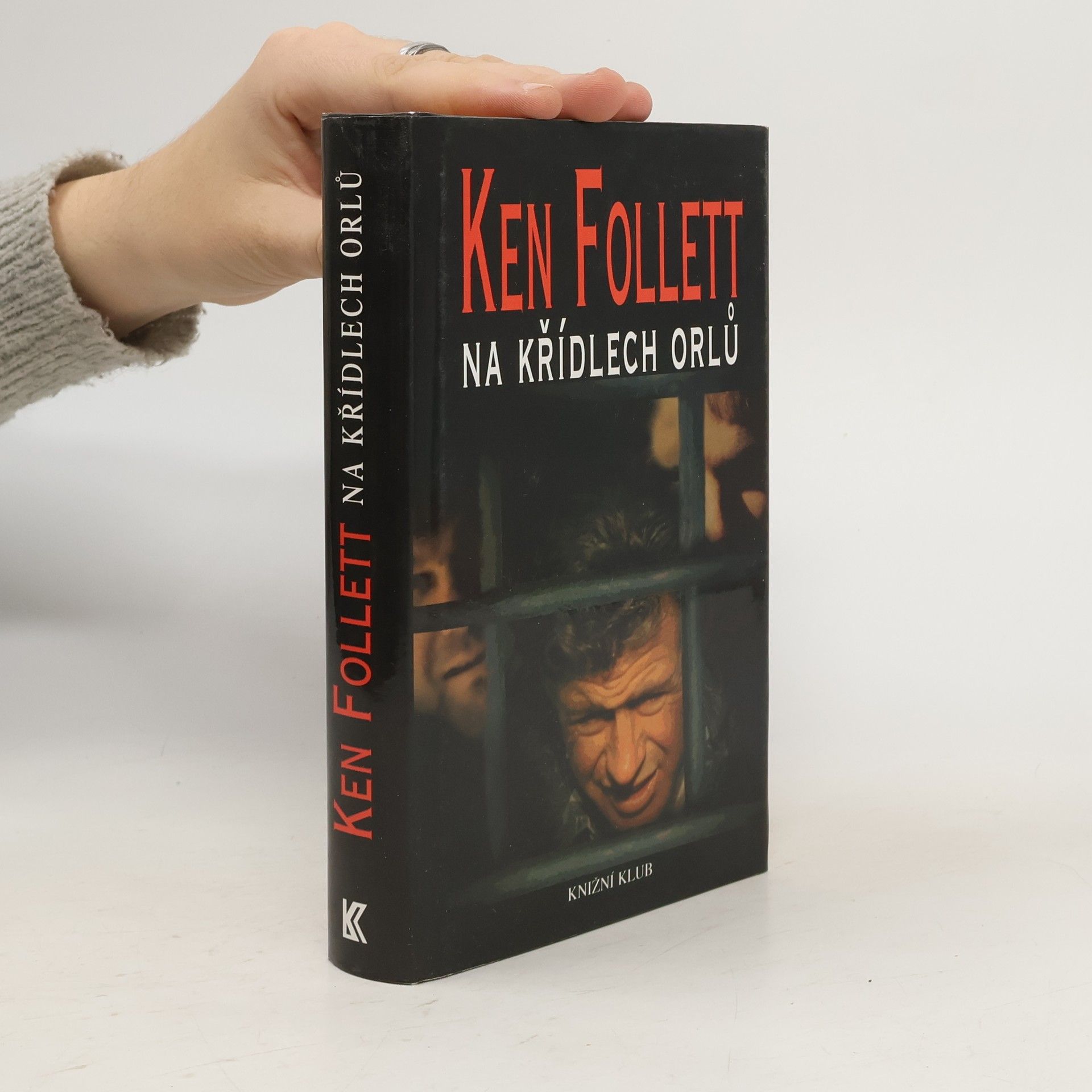 Ken Follett Na křídlech orlů