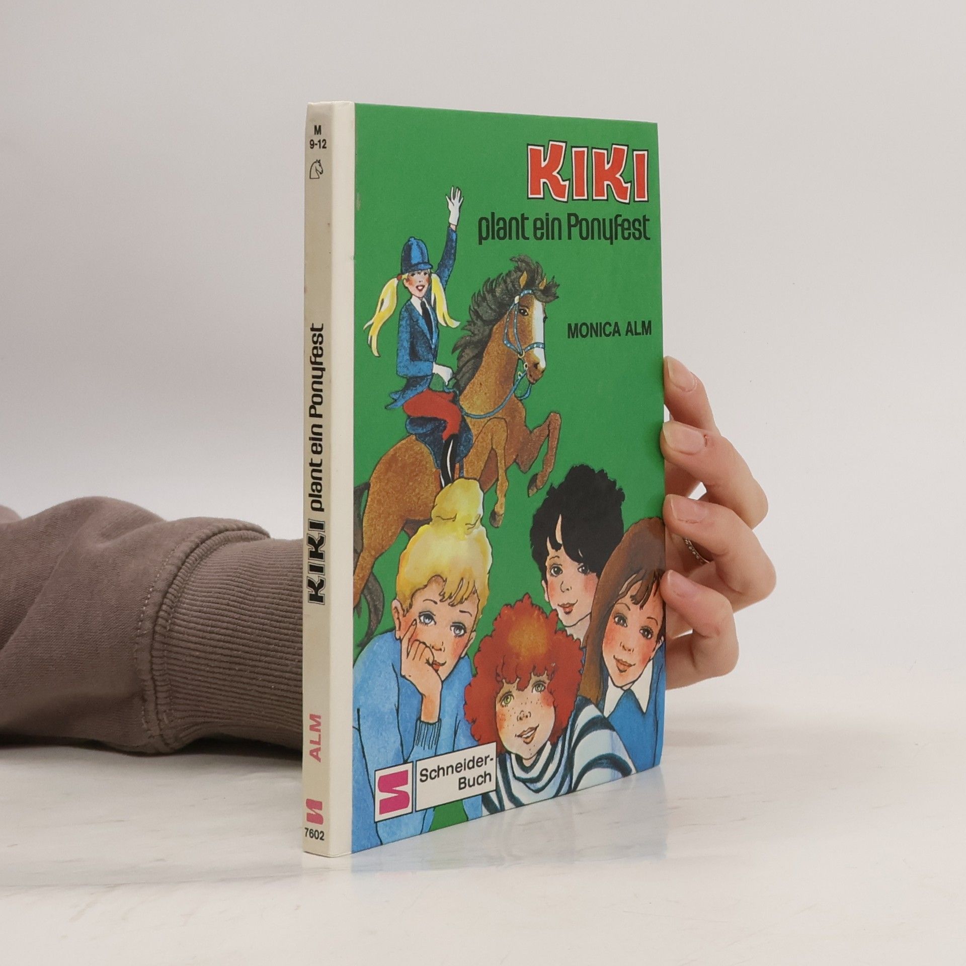 Kiki plant ein Ponyfest