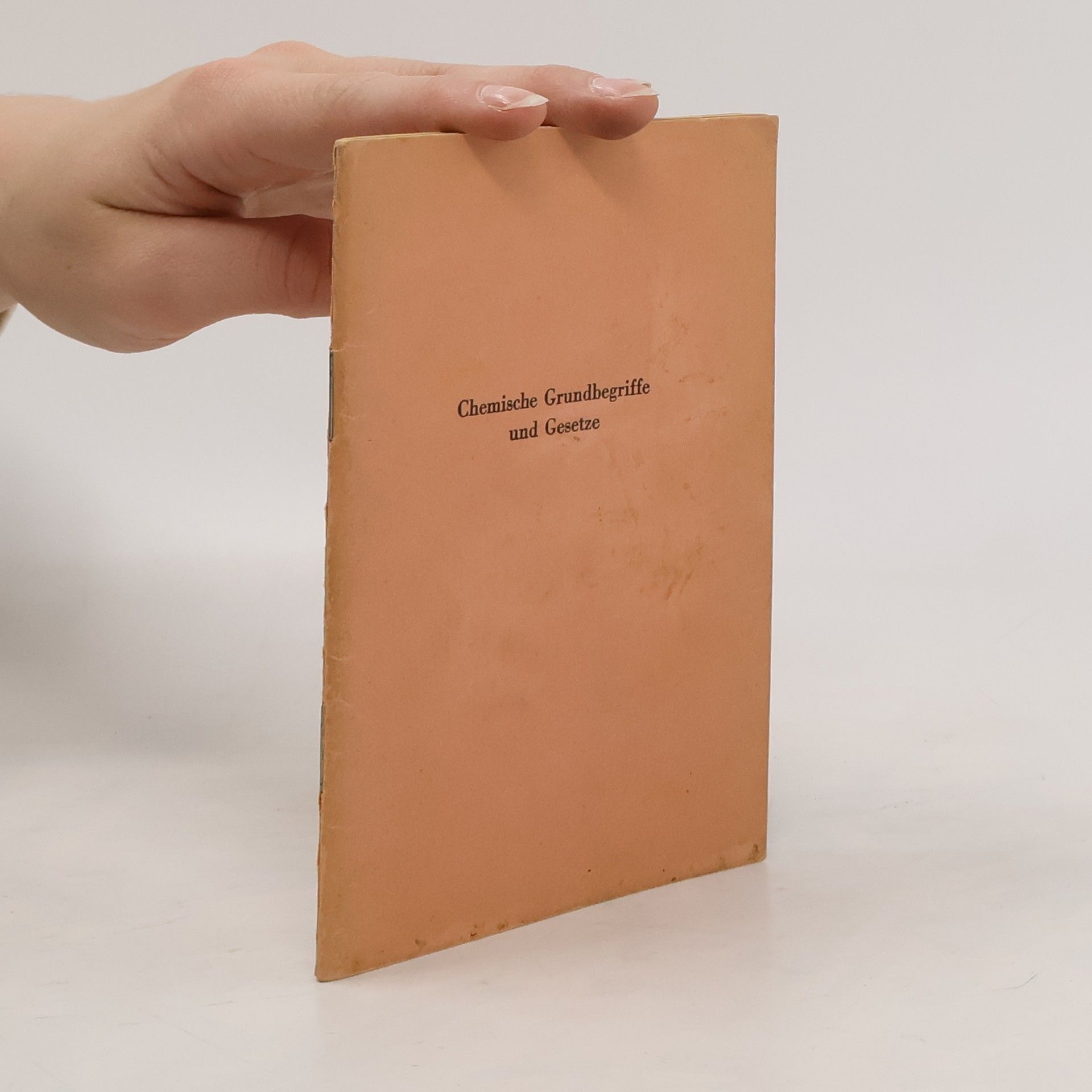 Collectif d'auteurs Chemische Grundbegriffe und Gesetze