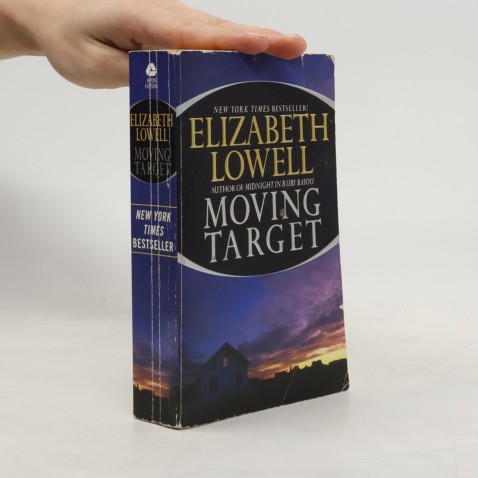Elizabeth Lowell Moving Target