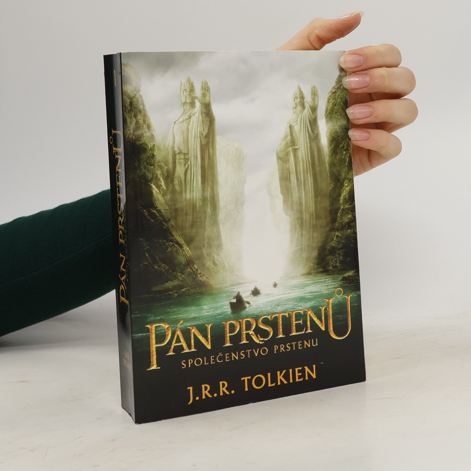J. R. R. Tolkien Pán prstenů. Společenstvo prstenu