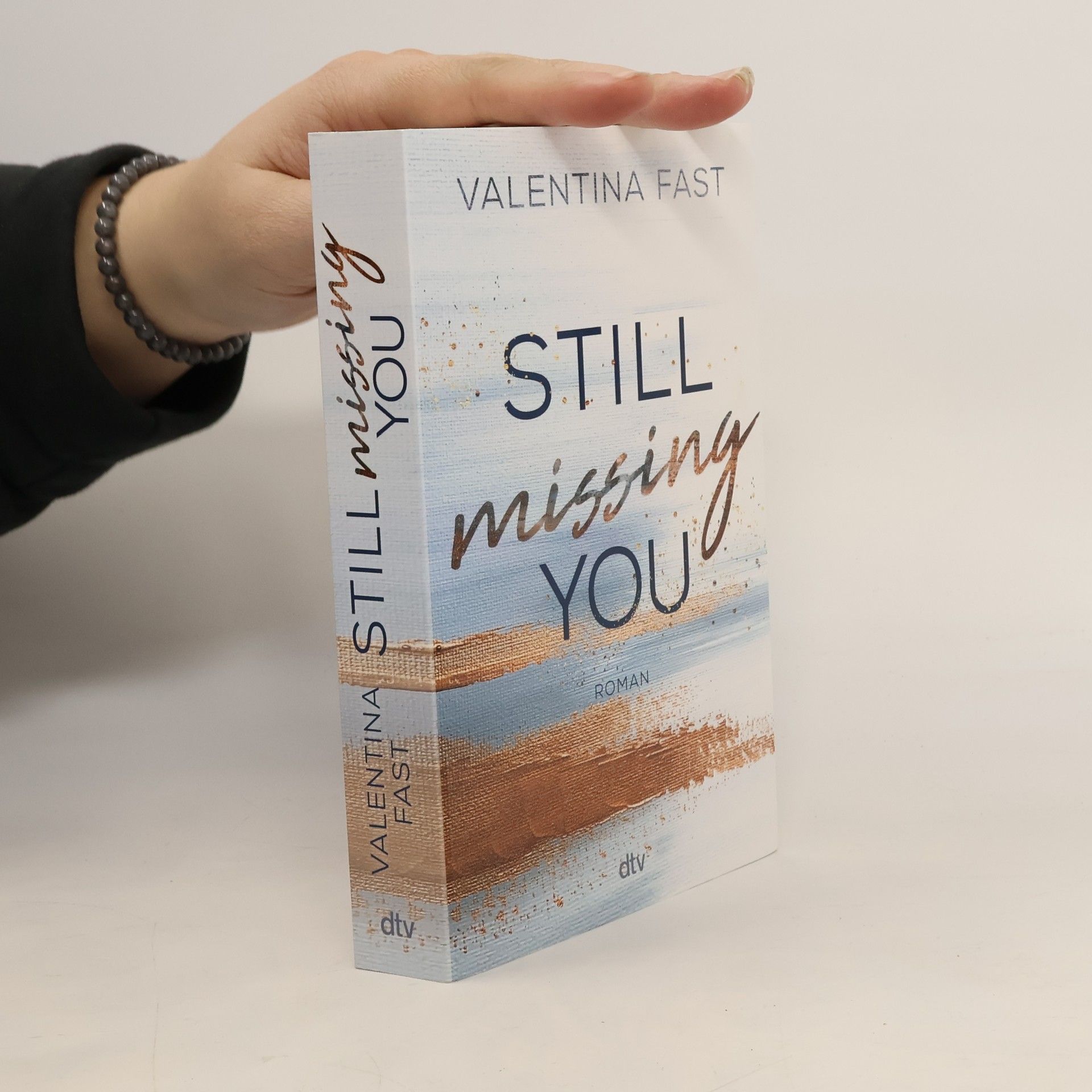 Valentina Fast Still Missing You