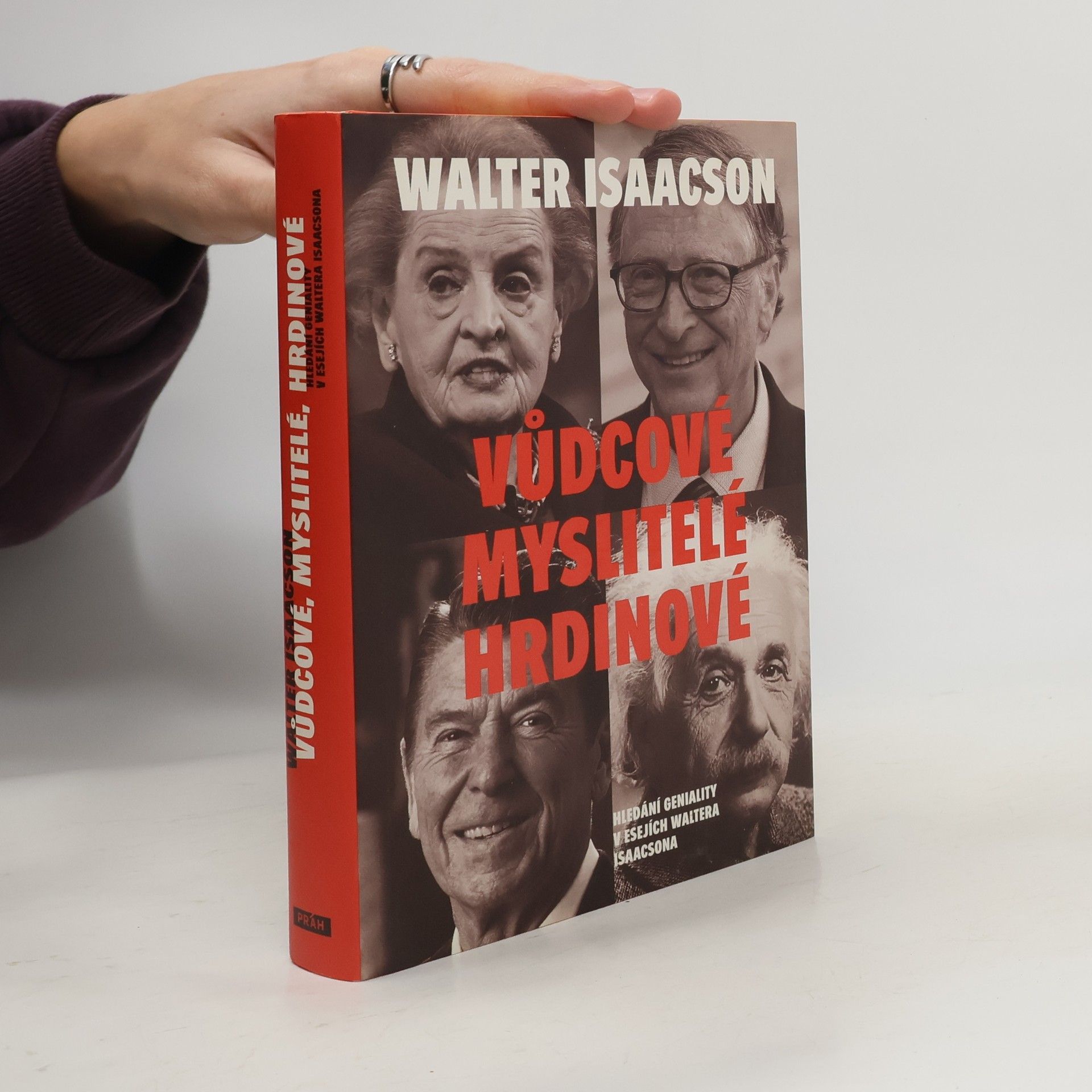 Walter Isaacson Vůdcové, myslitelé, hrdinové