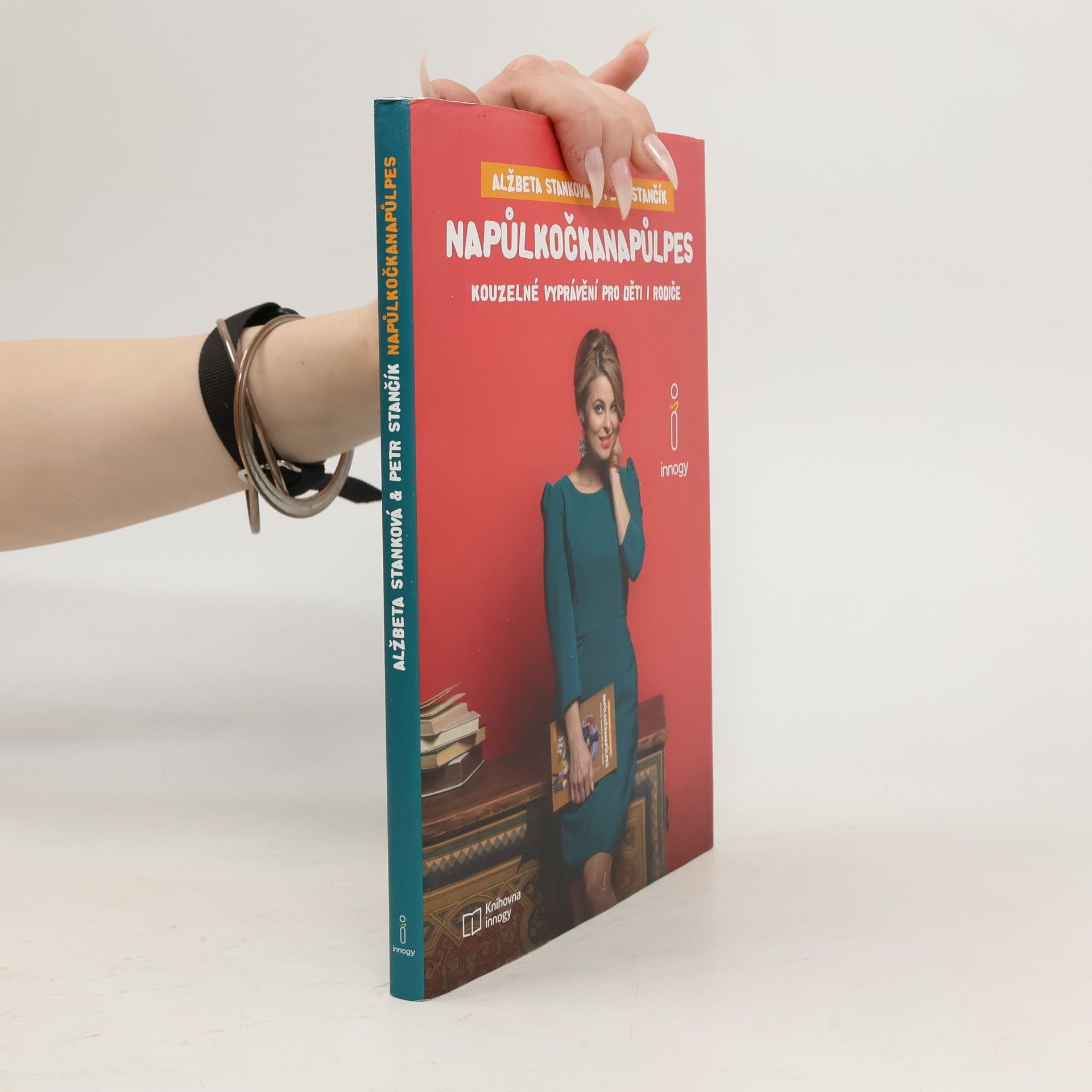 Napůlkočkanapůlpes. Kouzelné vyprávění pro děti i rodiče