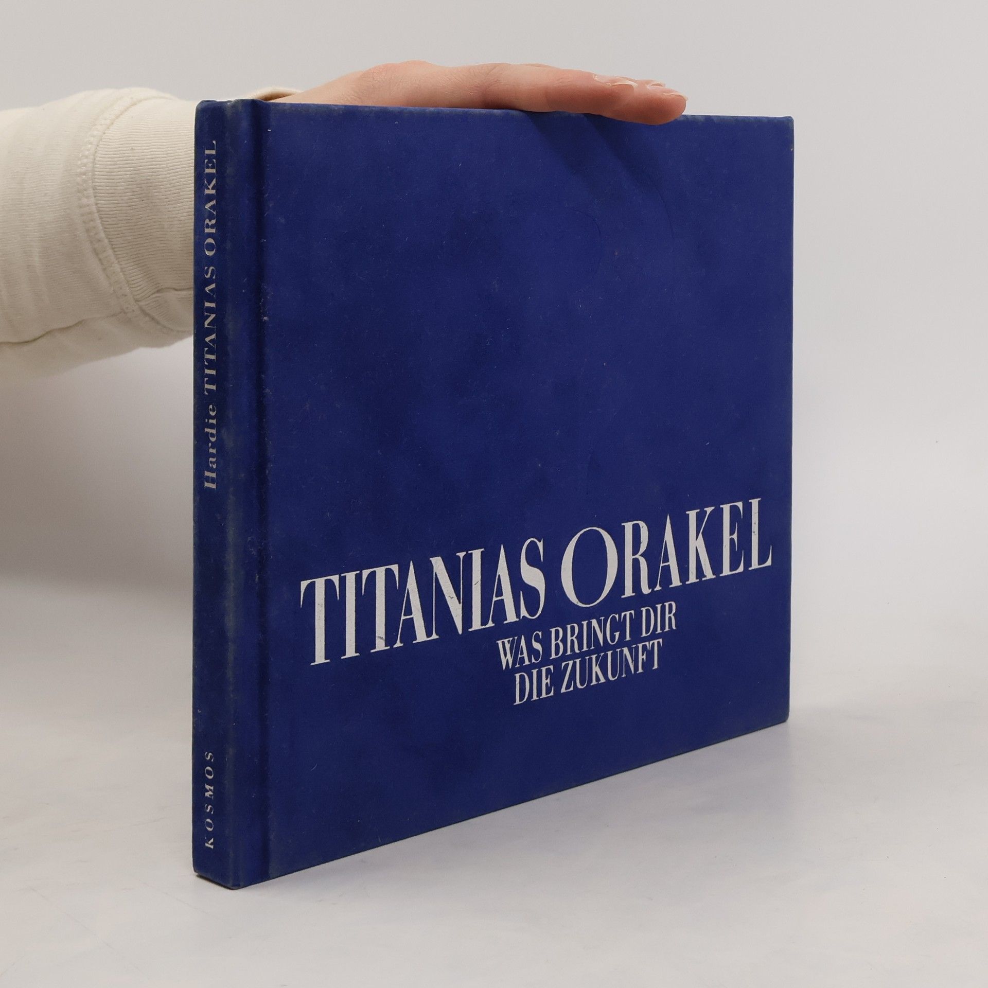 Titanias Orakel. Was bringt dir die Zukunft?