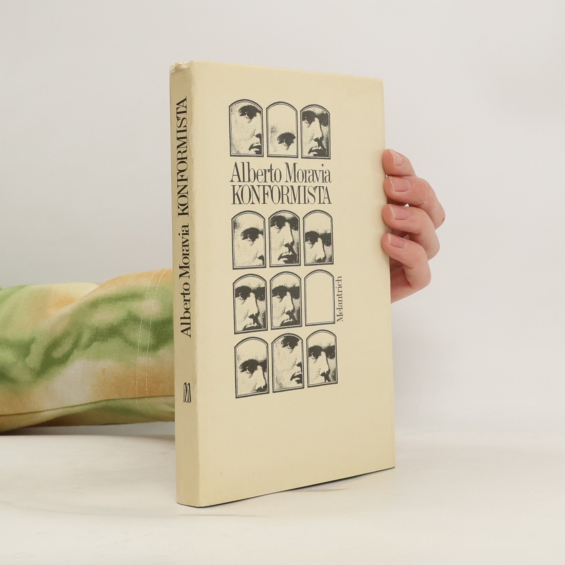 Alberto Moravia Konformista