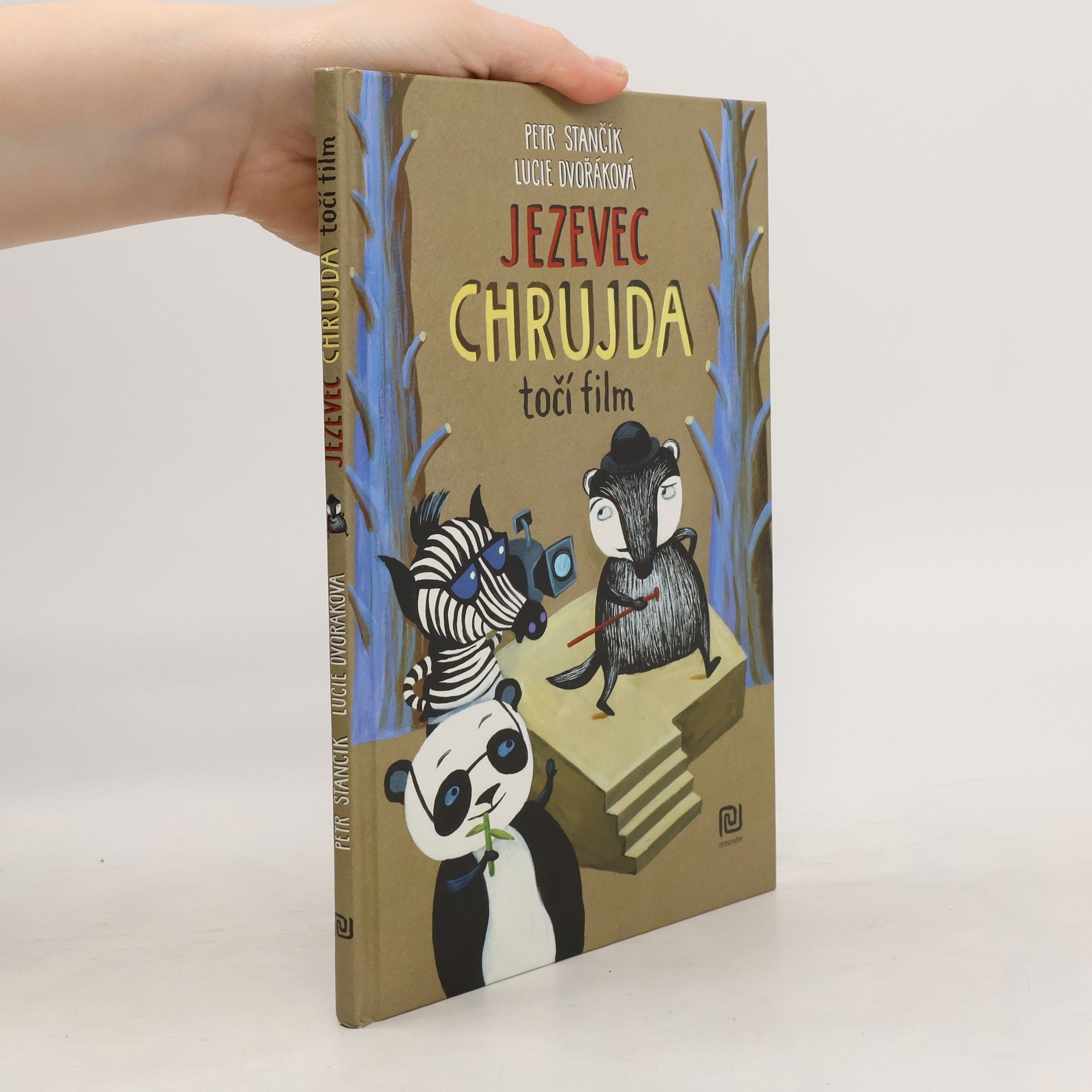 Jezevec Chrujda točí film