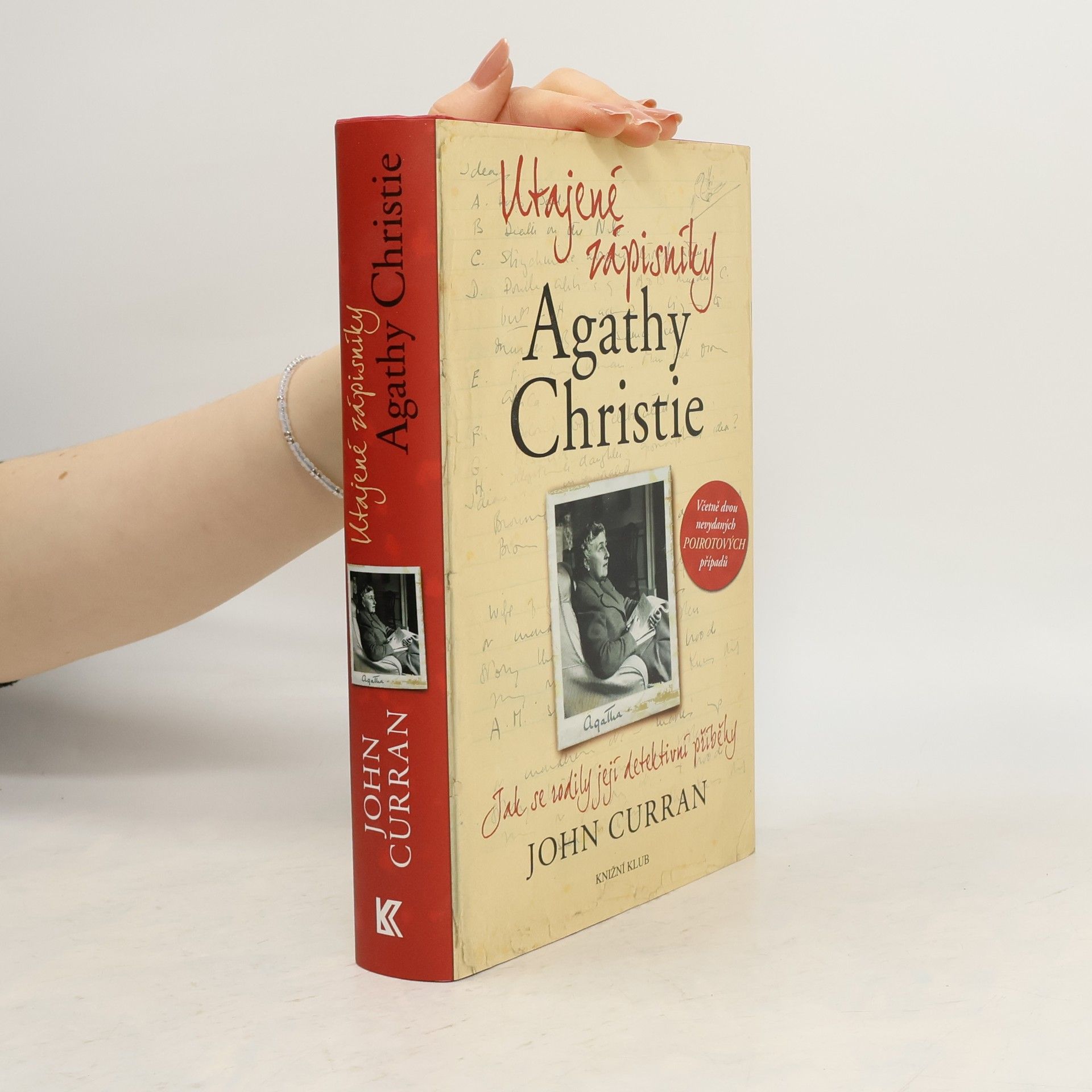 John Curran Utajené zápisníky Agathy Christie