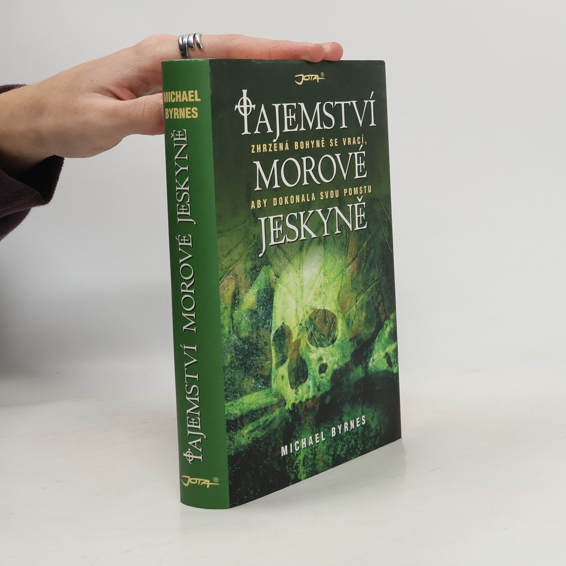 Michael Byrnes Tajemství morové jeskyně
