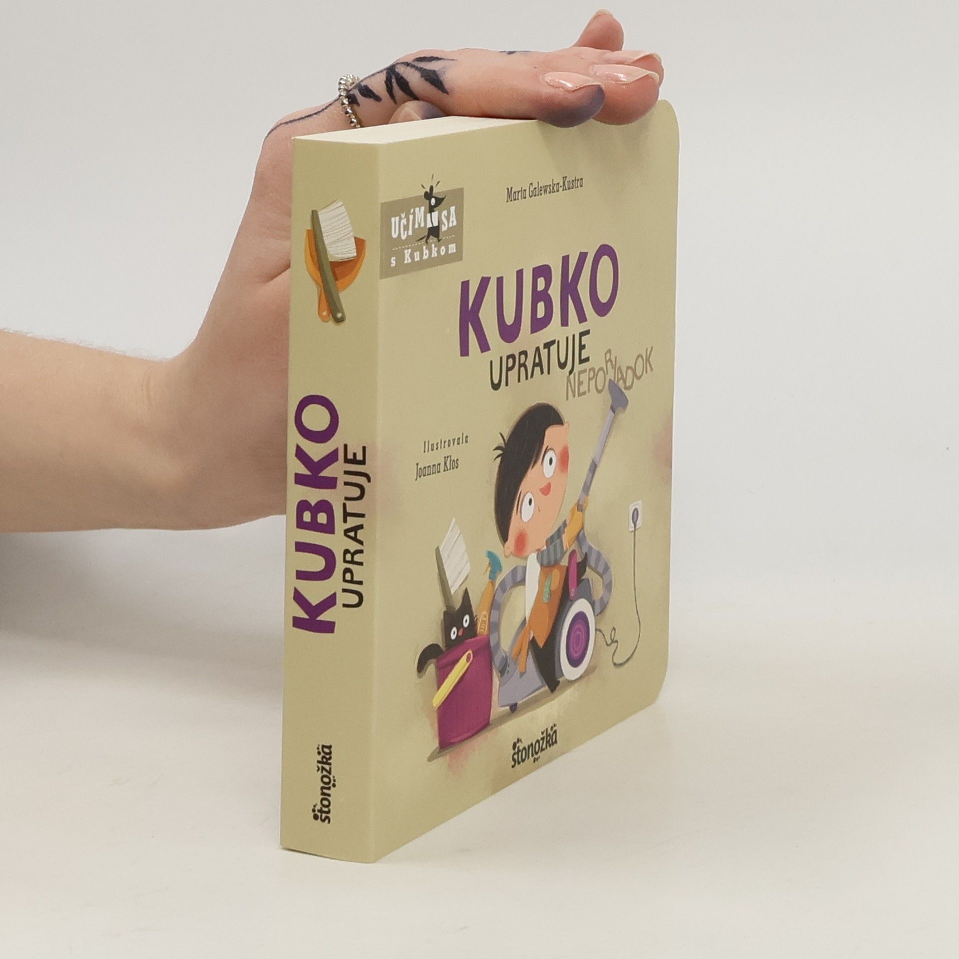 Marta Galewska-Kustra Kubko upratuje