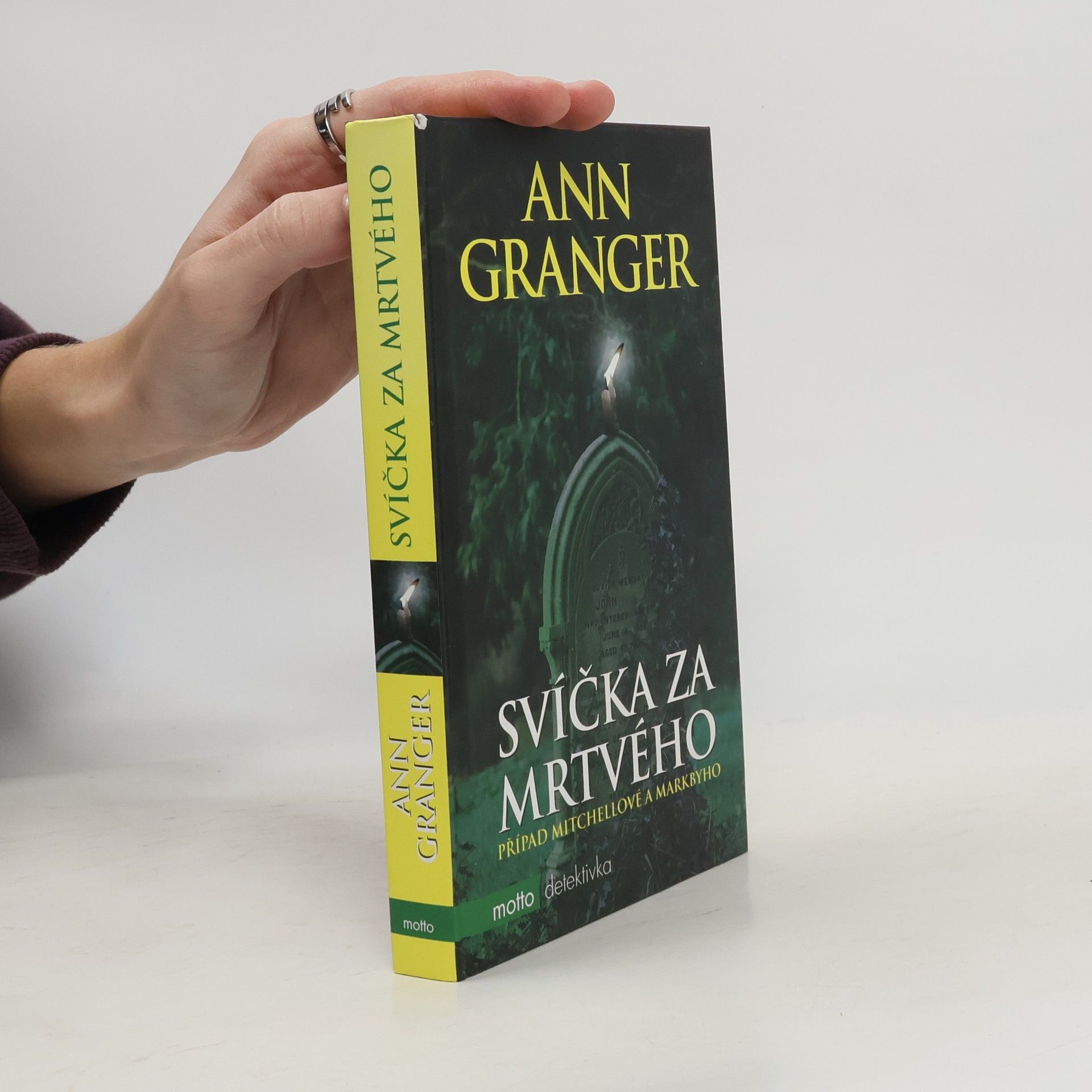 Ann Granger Svíčka za mrtvého