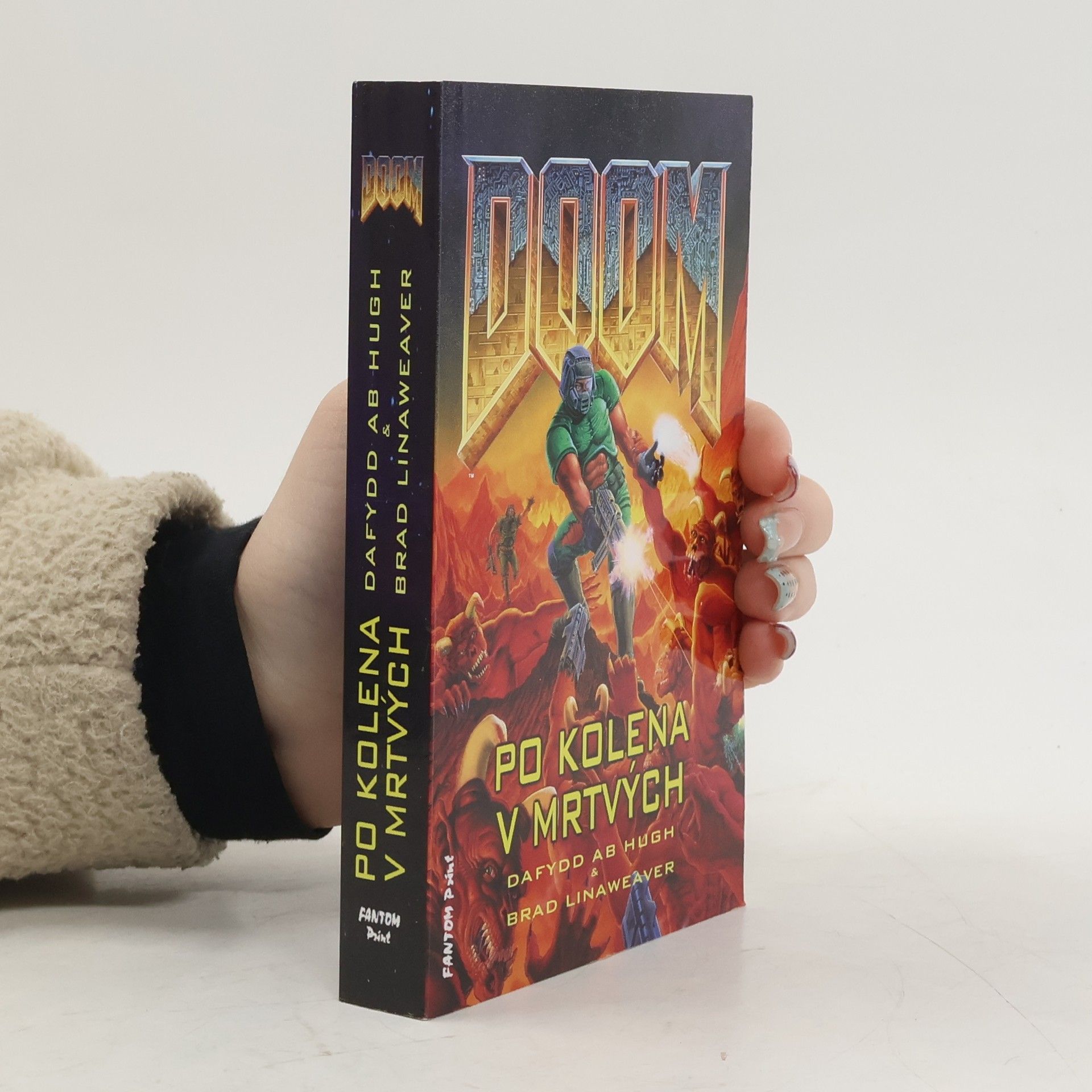 Dafydd Ab Hugh DOOM. Po kolena v mrtvých