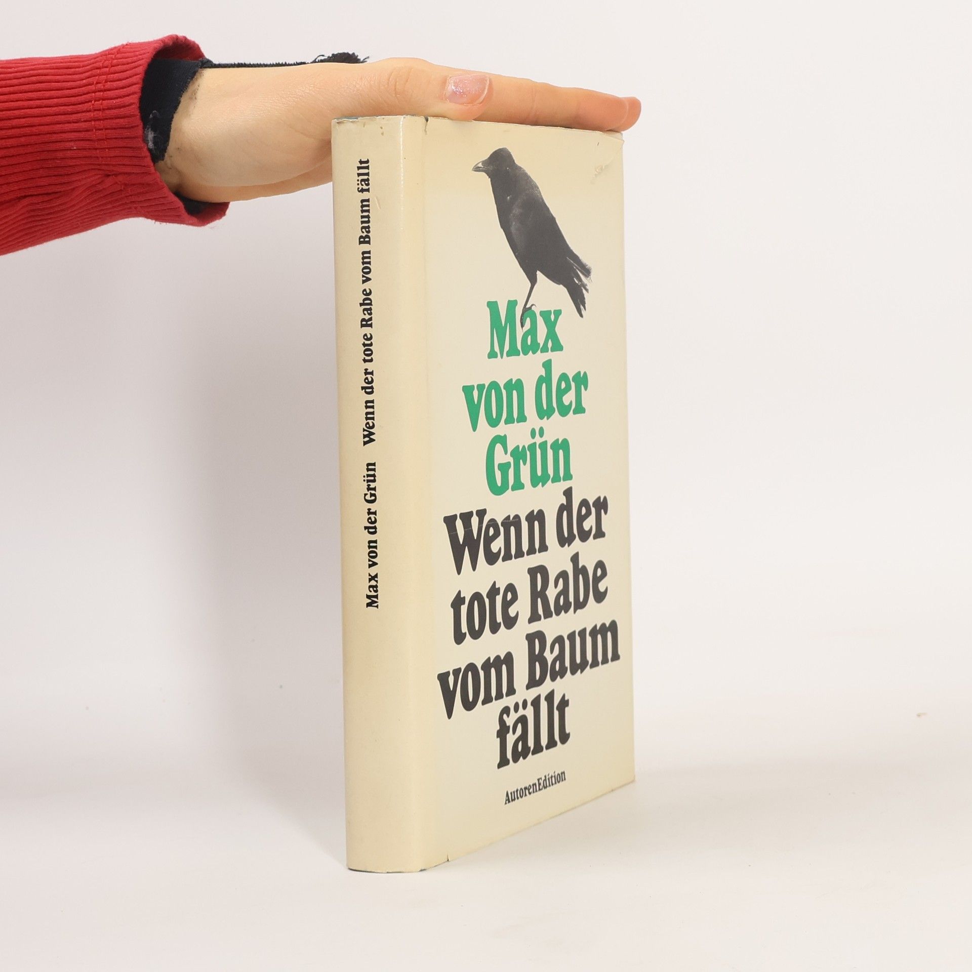 Wenn der tote Rabe vom Baum fällt